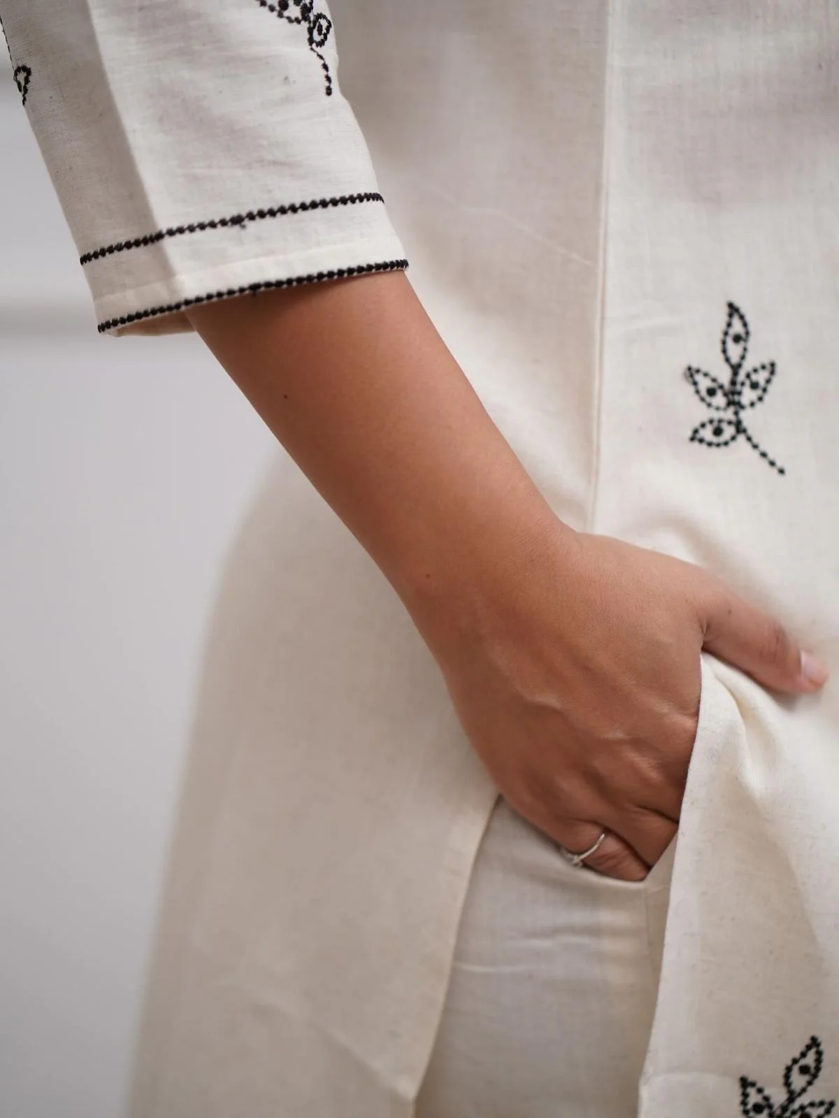 Odette White Viscose Embroidered Stiched Kurta Set For Women - Image 8