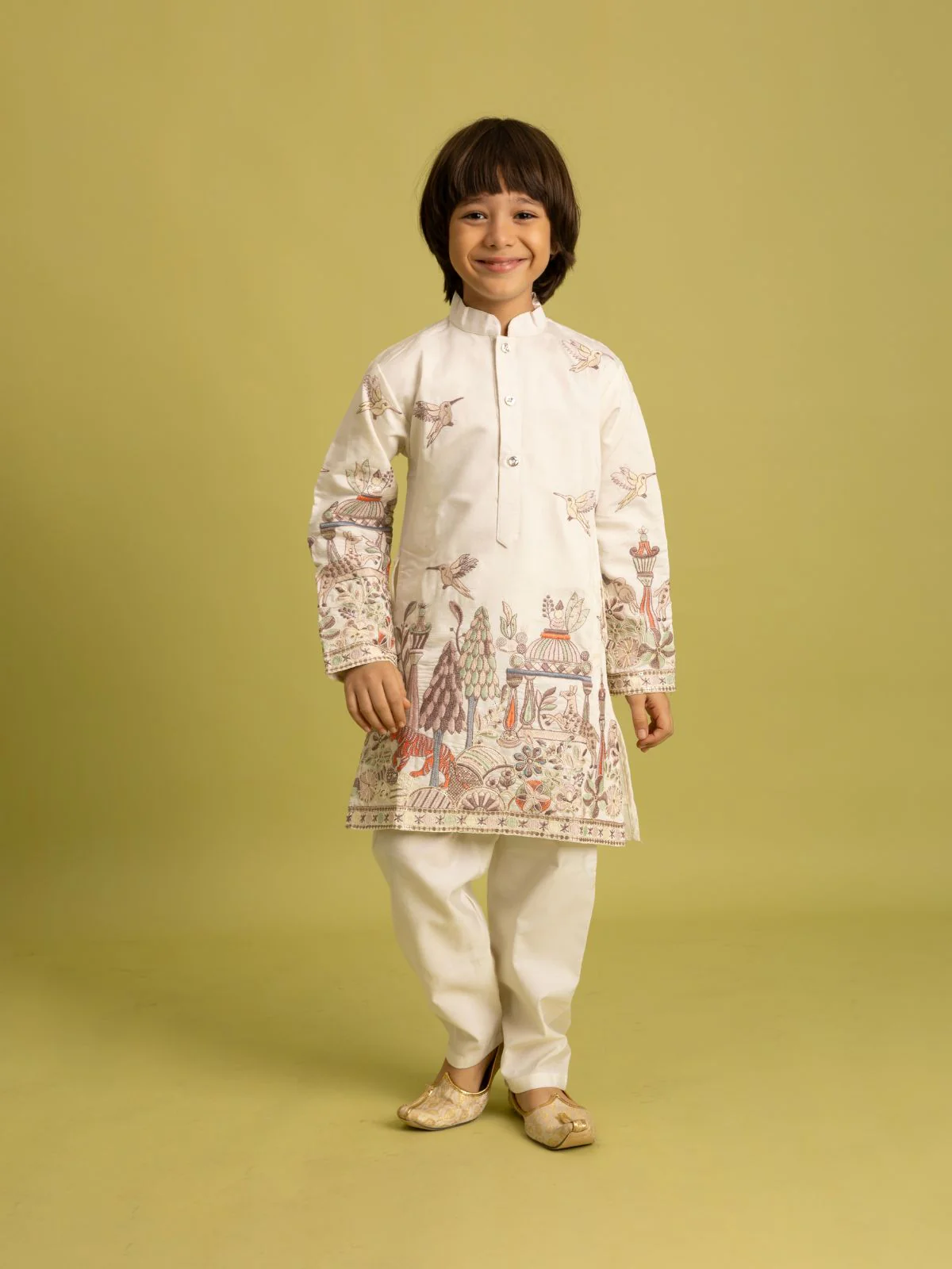 Odette White Viscose Silk Embroidered Kurta Set For Kids