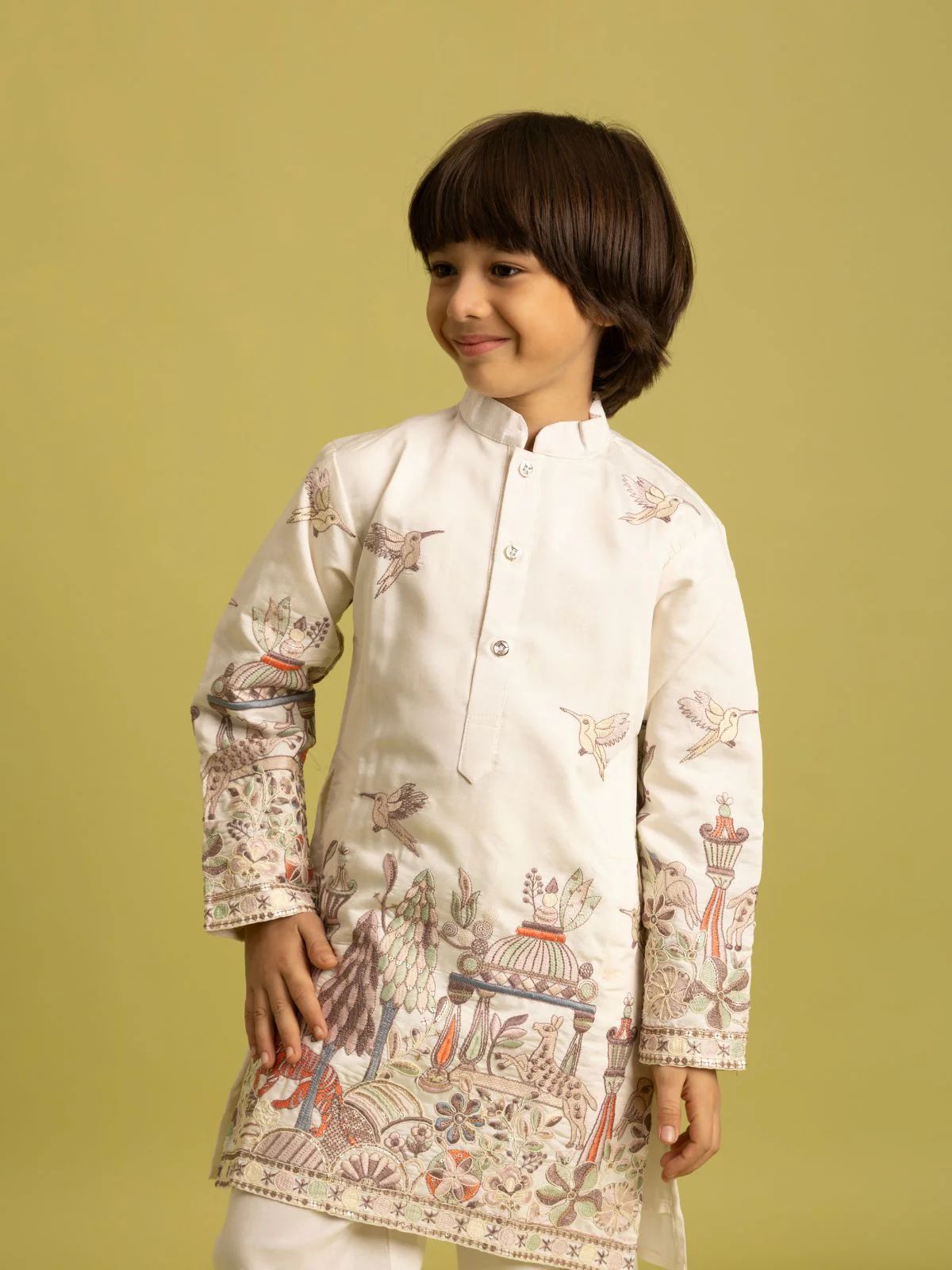 Odette White Viscose Silk Embroidered Kurta Set For Kids - Image 4