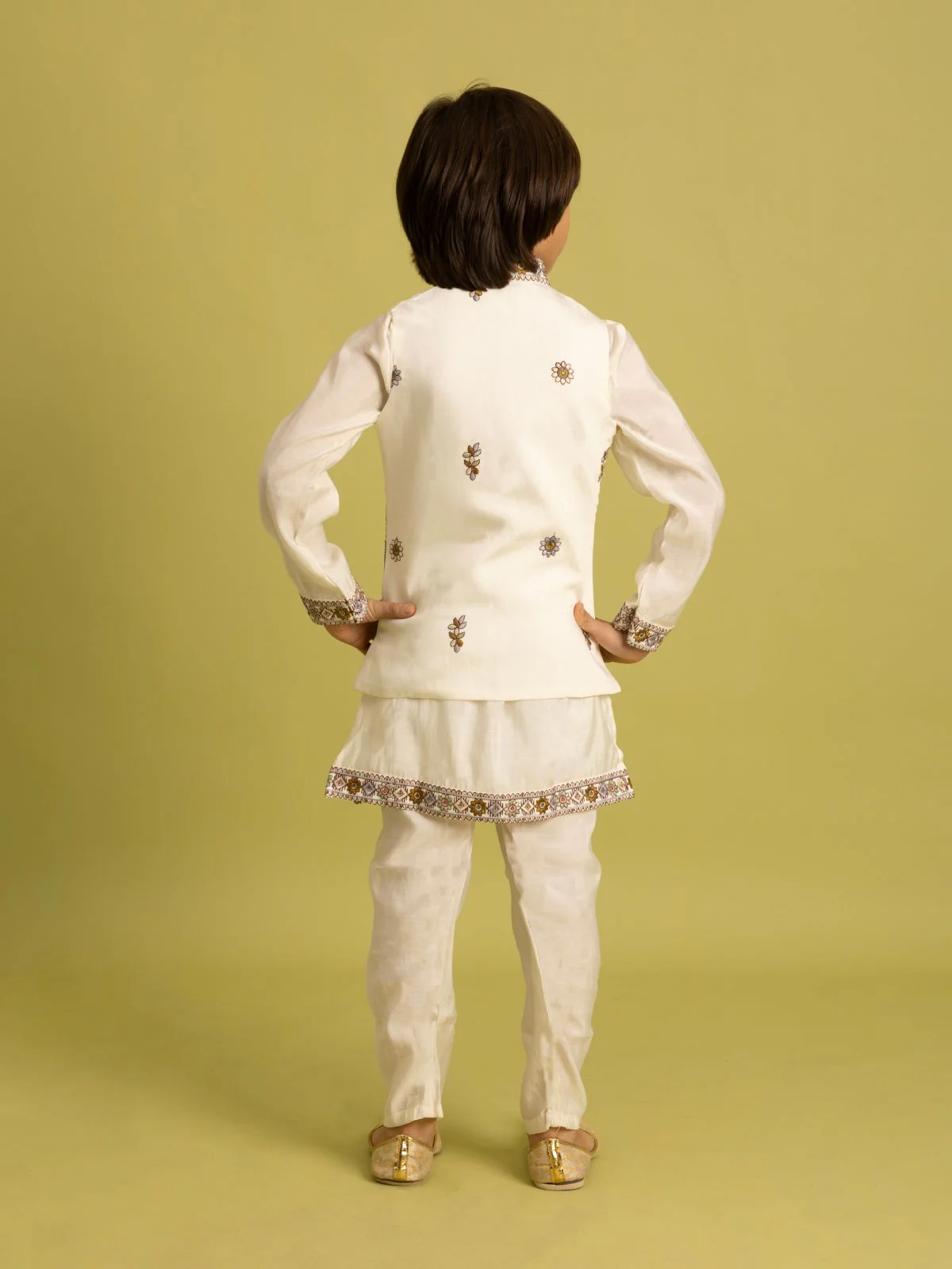 Odette White Viscose Silk Embroidered Stitched Kurta Set For Kids - Image 2