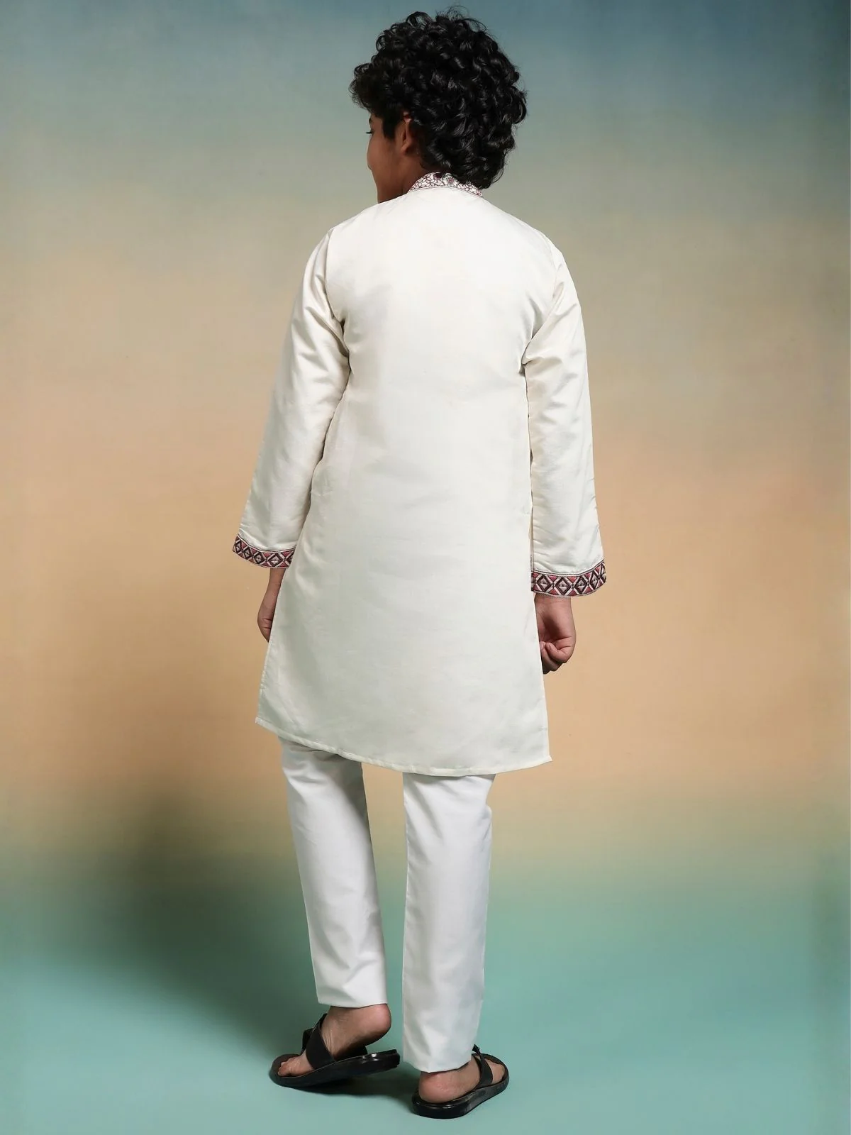 Odette White Viscose Silk Embroidered Stitched Kurta Set For Kids - Image 4