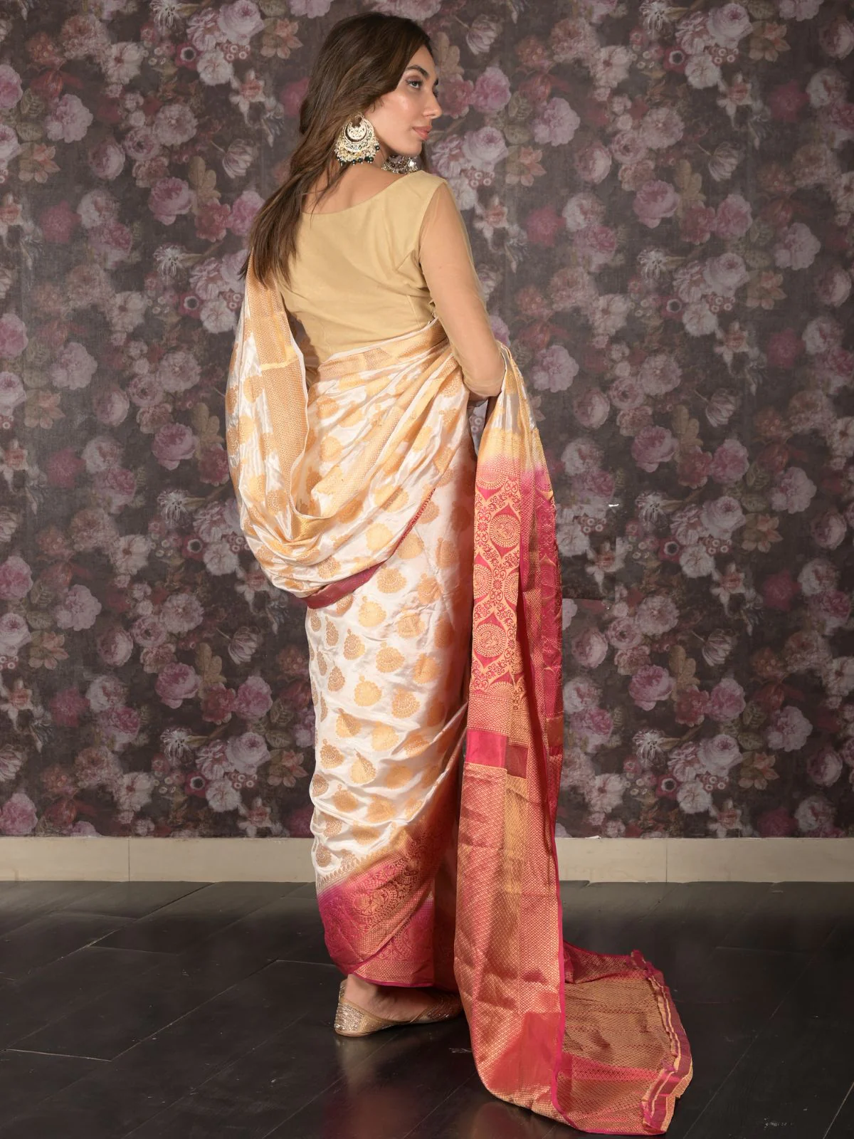 Odette White Woven Polyester Saree With Unstitched Blouse For Women - Image 4