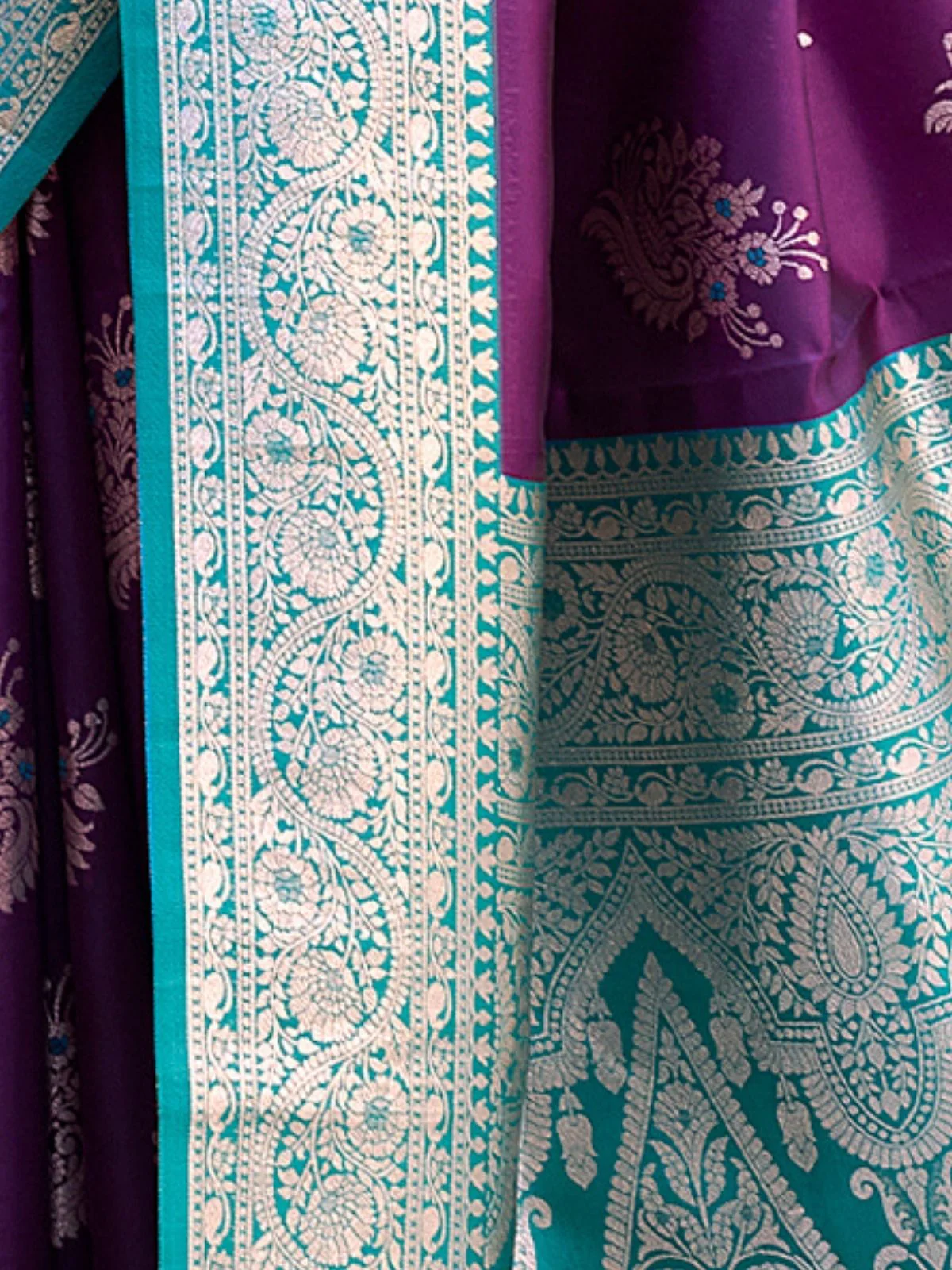 Odette Wine and Teal Blue Silk Blend Woven Saree For Women - Image 4
