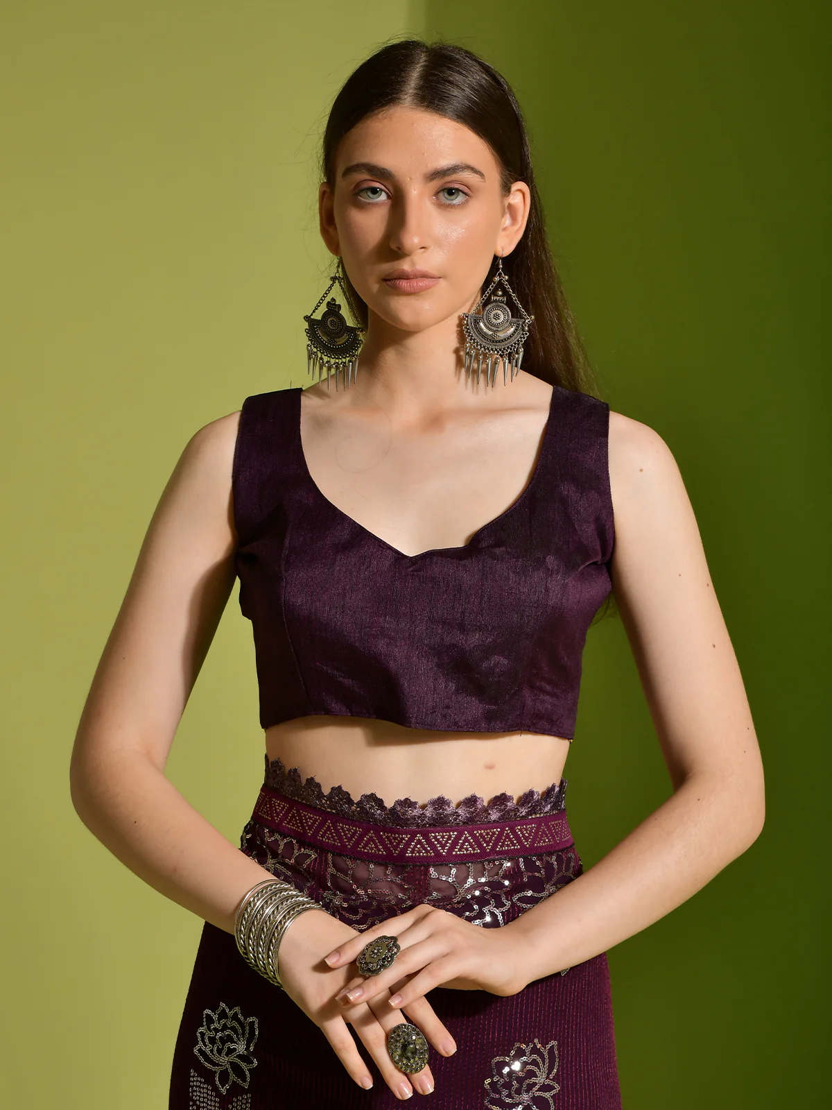 Odette Wine Embellished Georgette Saree With Unstitched Blouse For Women - Image 5