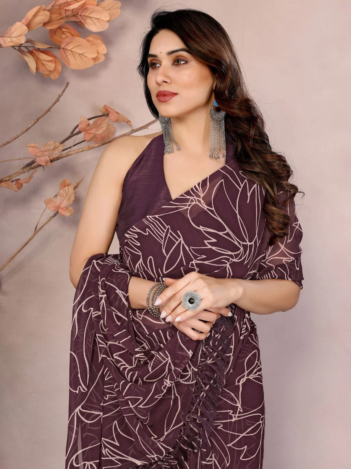 Odette Wine Georgette Printed Saree With Unstitched Blouse For Women - Image 4