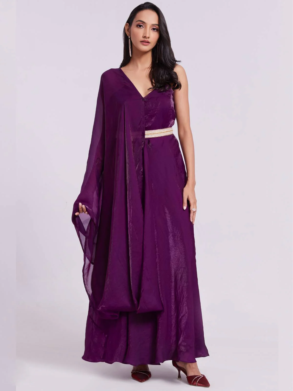 Odette Wine Organza Solid Stitched Kurta Set For Women - Image 3