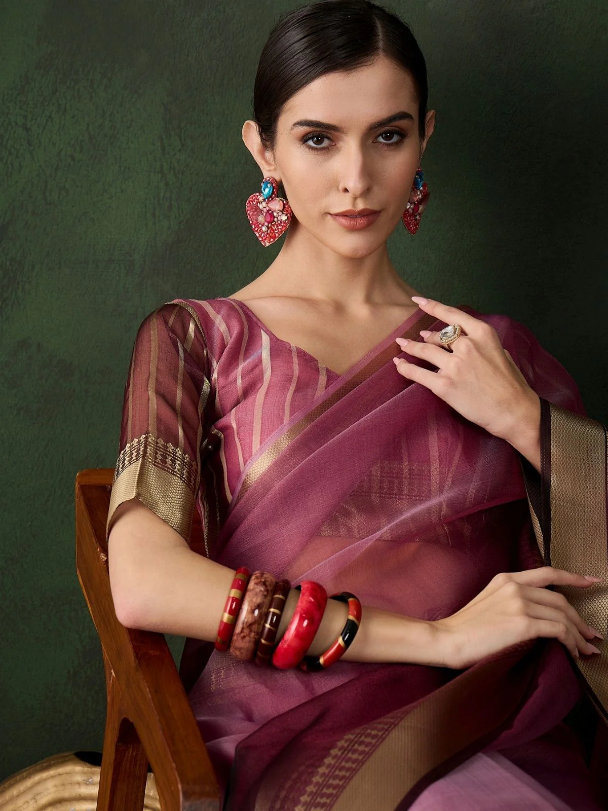 Odette Wine Organza Woven Saree With Unstitched Blouse For Women - Image 2