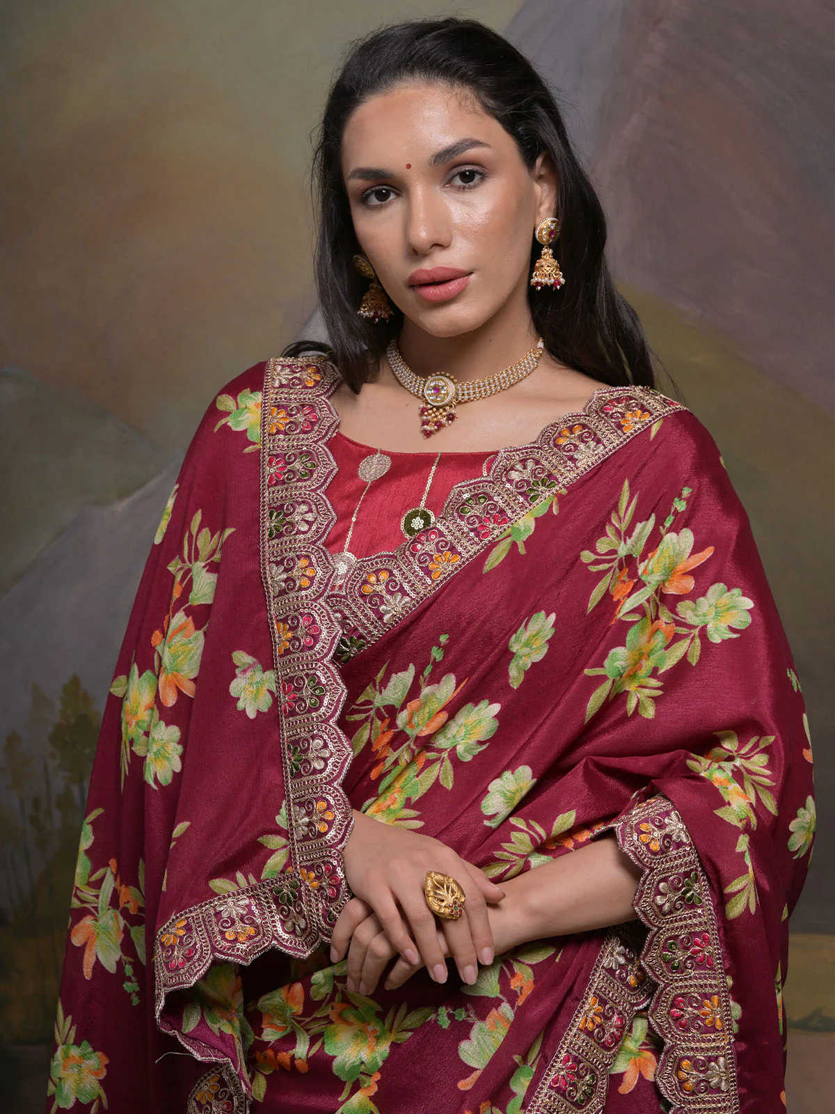 Odette Wine Printed Chiffon Saree With Unstitched Blouse For Women - Image 4