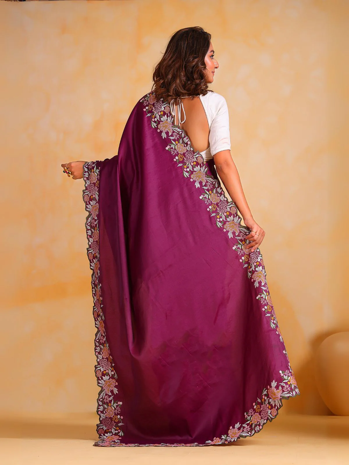 Odette Wine Silk Blend Embroidered Saree With Unstitched Blouse For Women - Image 3