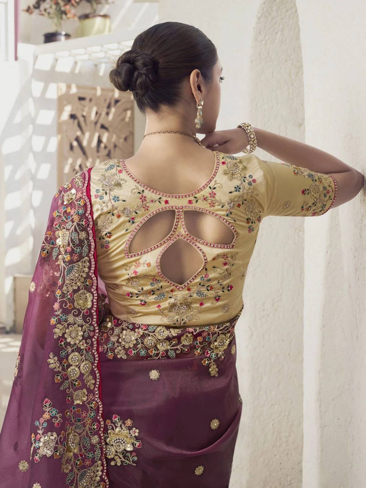 Odette Wine Organza Embroidered Saree With Unstitched Blouse For Women - Image 3