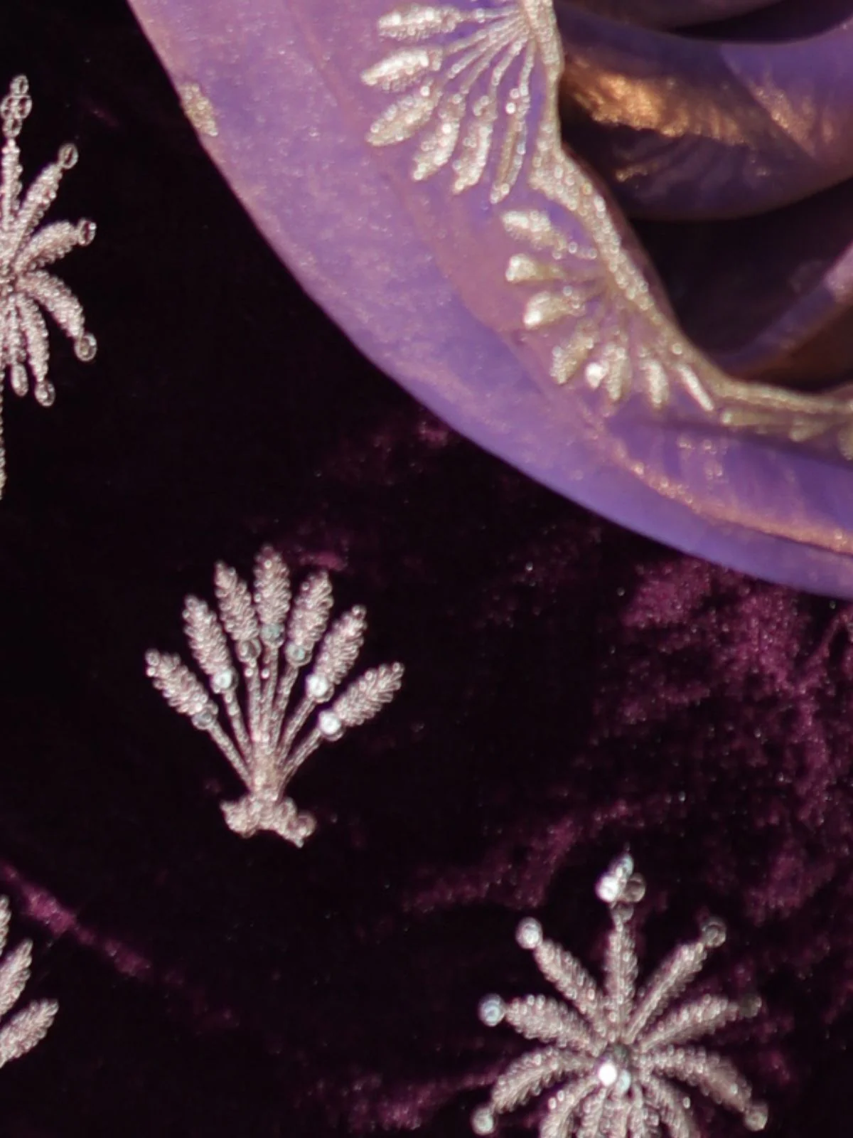 Odette Wine Velvet Embellished Kurta Set For Women - Image 5