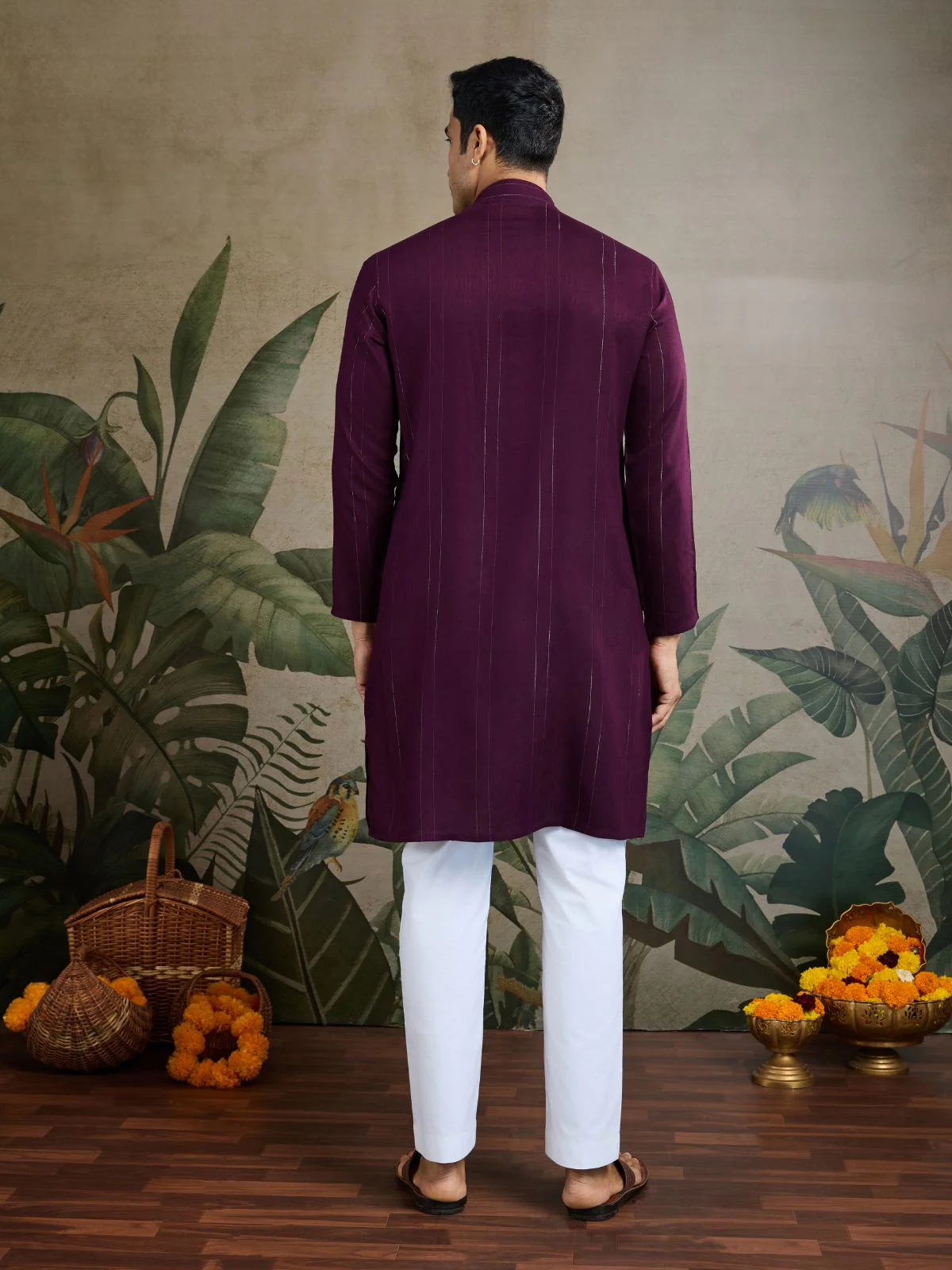 Odette Wine Viscose Rayon Woven Kurta For Men - Image 4