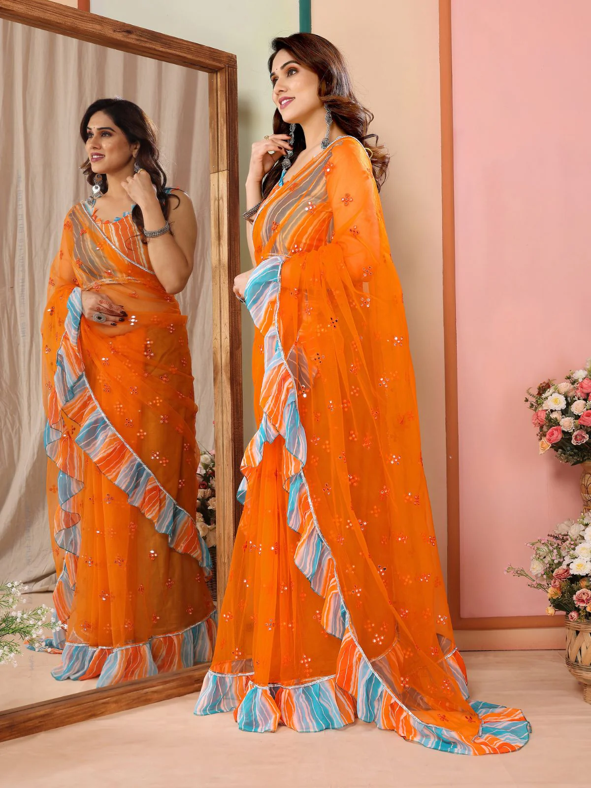 Odette Women Orange Net Mirror Work Saree With Unstitched Blouse - Image 2