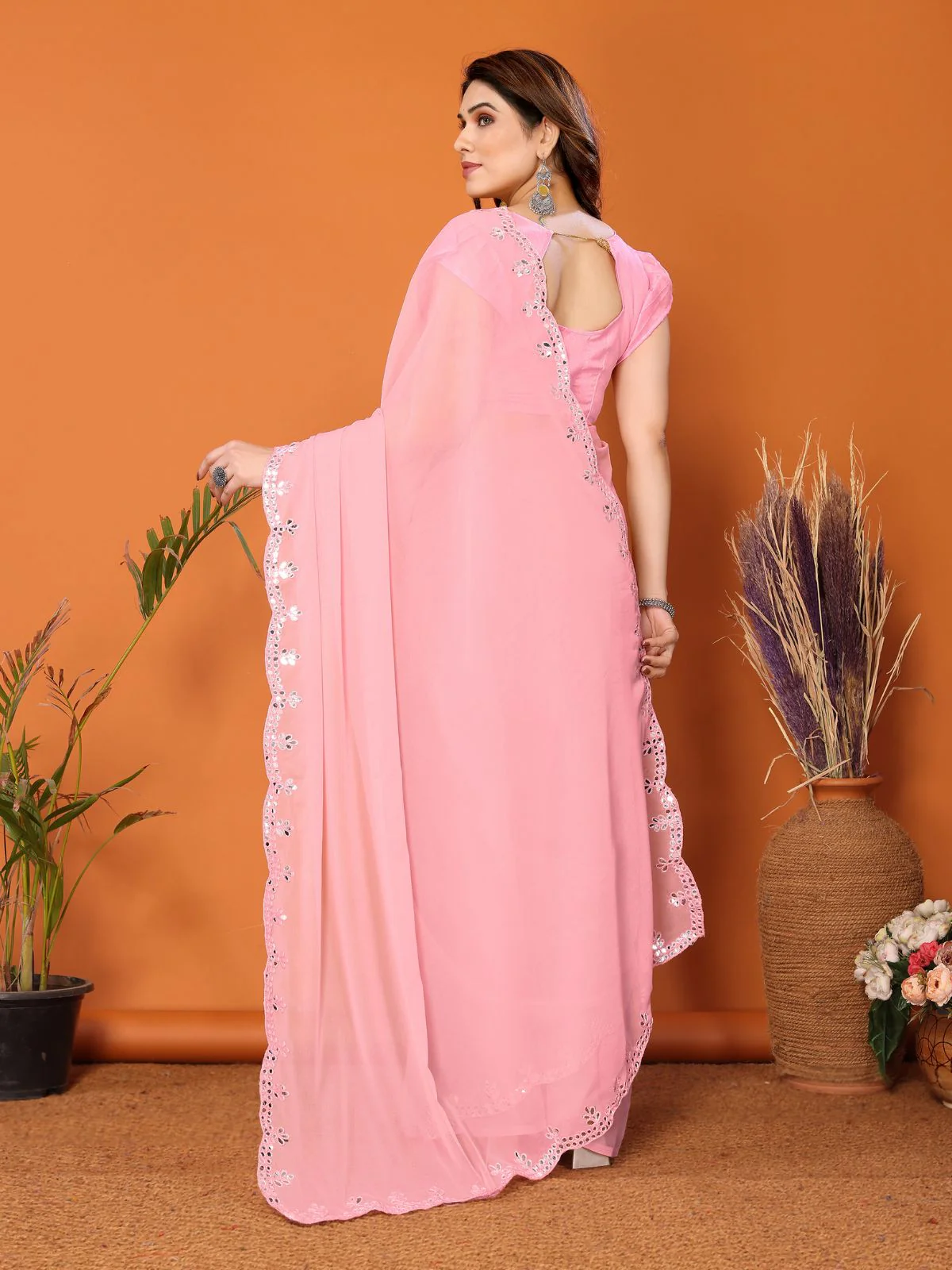 Odette Women Pink Georgette Mirror Work Saree With Unstitched Blouse - Image 3