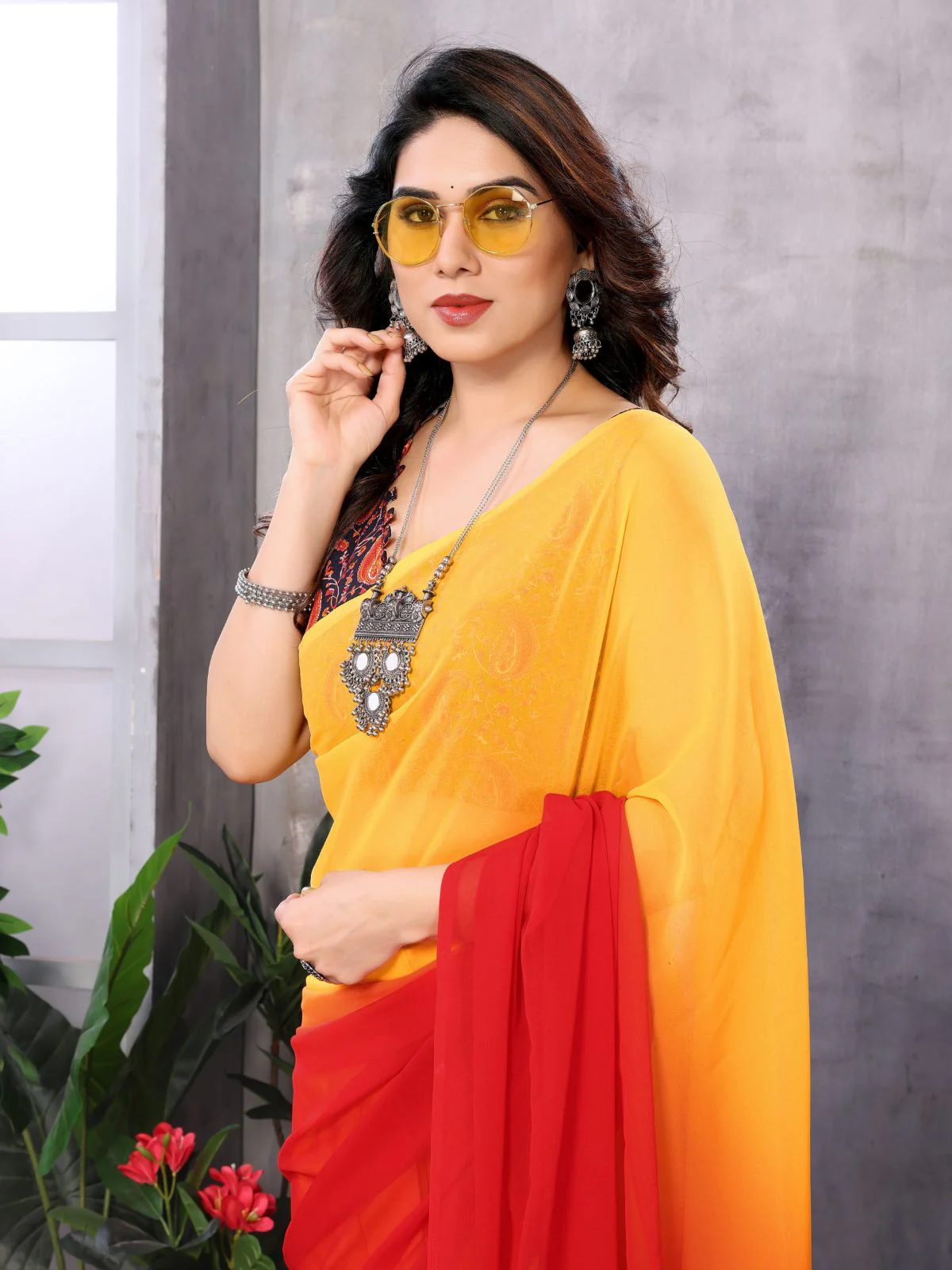 Odette Women Yellow And Red Georgette Solid Saree With Unstitched Blouse - Image 5