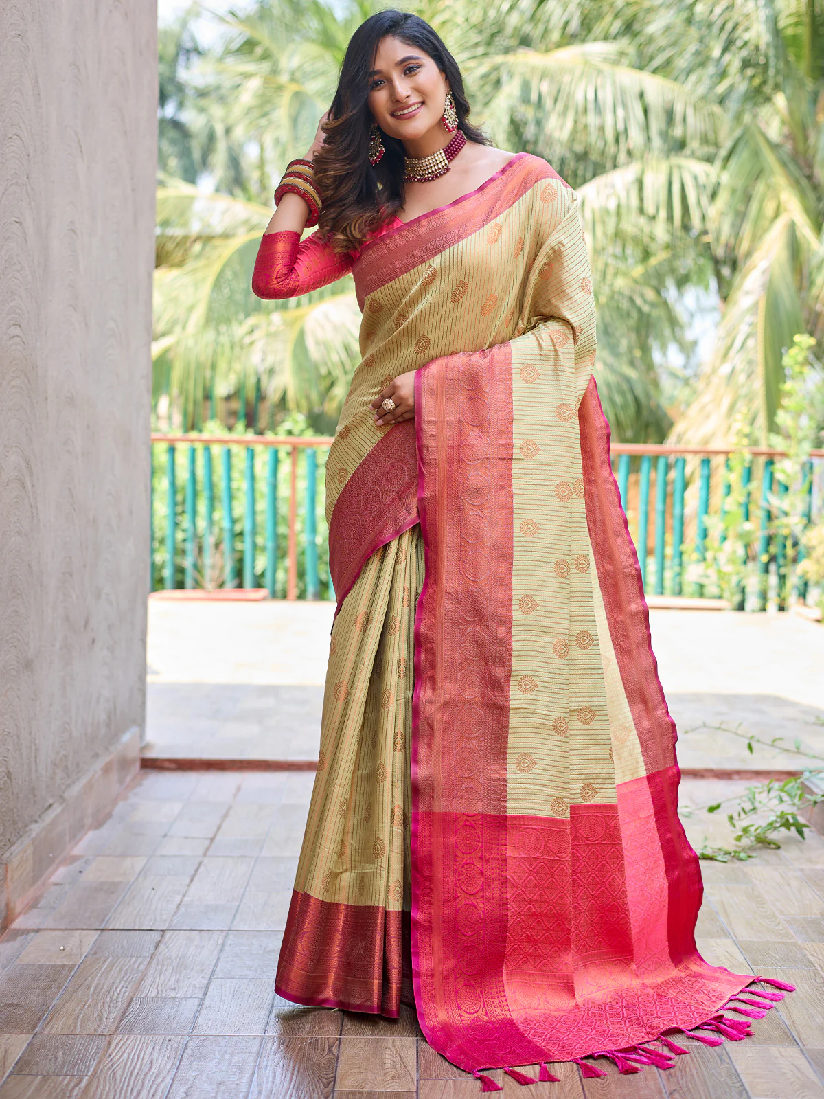 Odette Women's Beige Silk  Saree with unstitched Blouse - Image 2