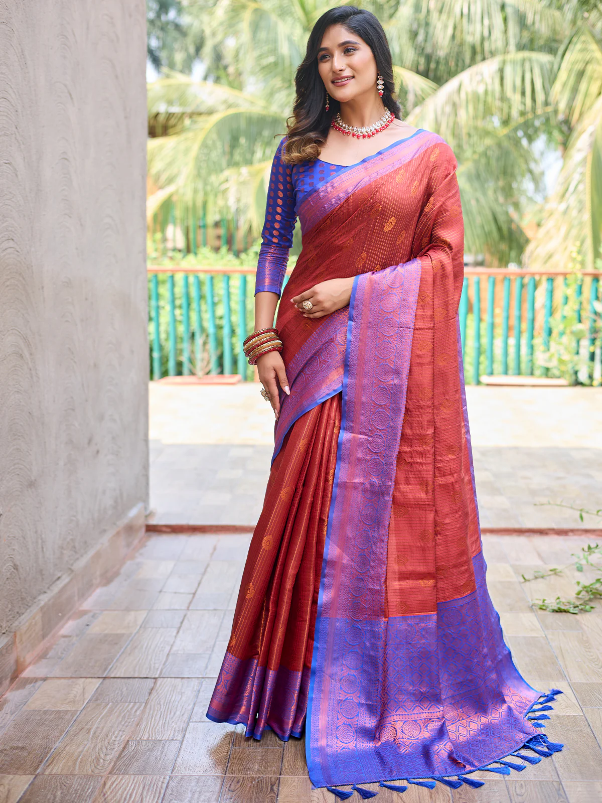 Odette Women's Orange Silk  Saree with unstitched Blouse - Image 2