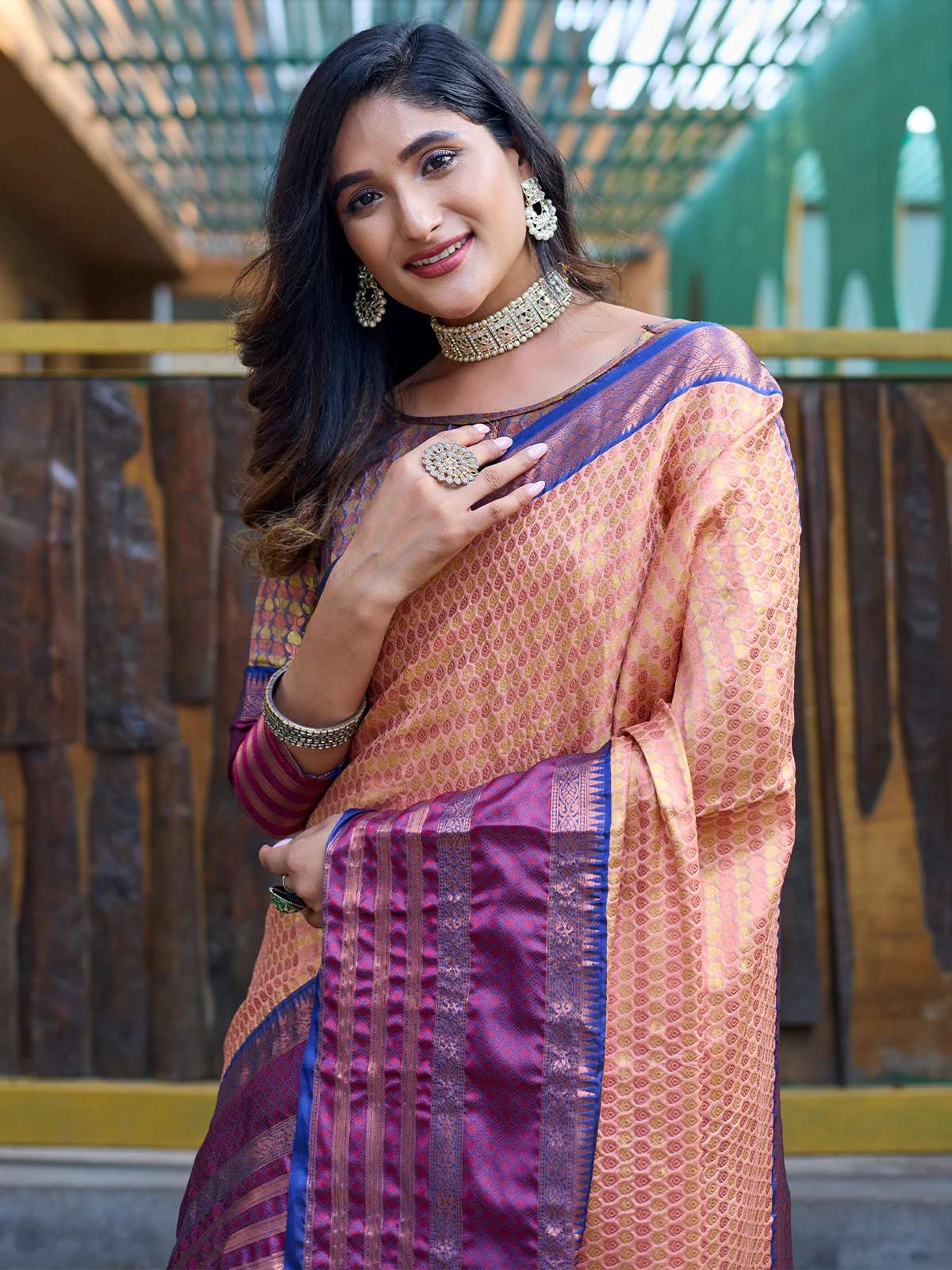 Odette Peach Silk  Saree with unstitched Blouse For Women - Image 3