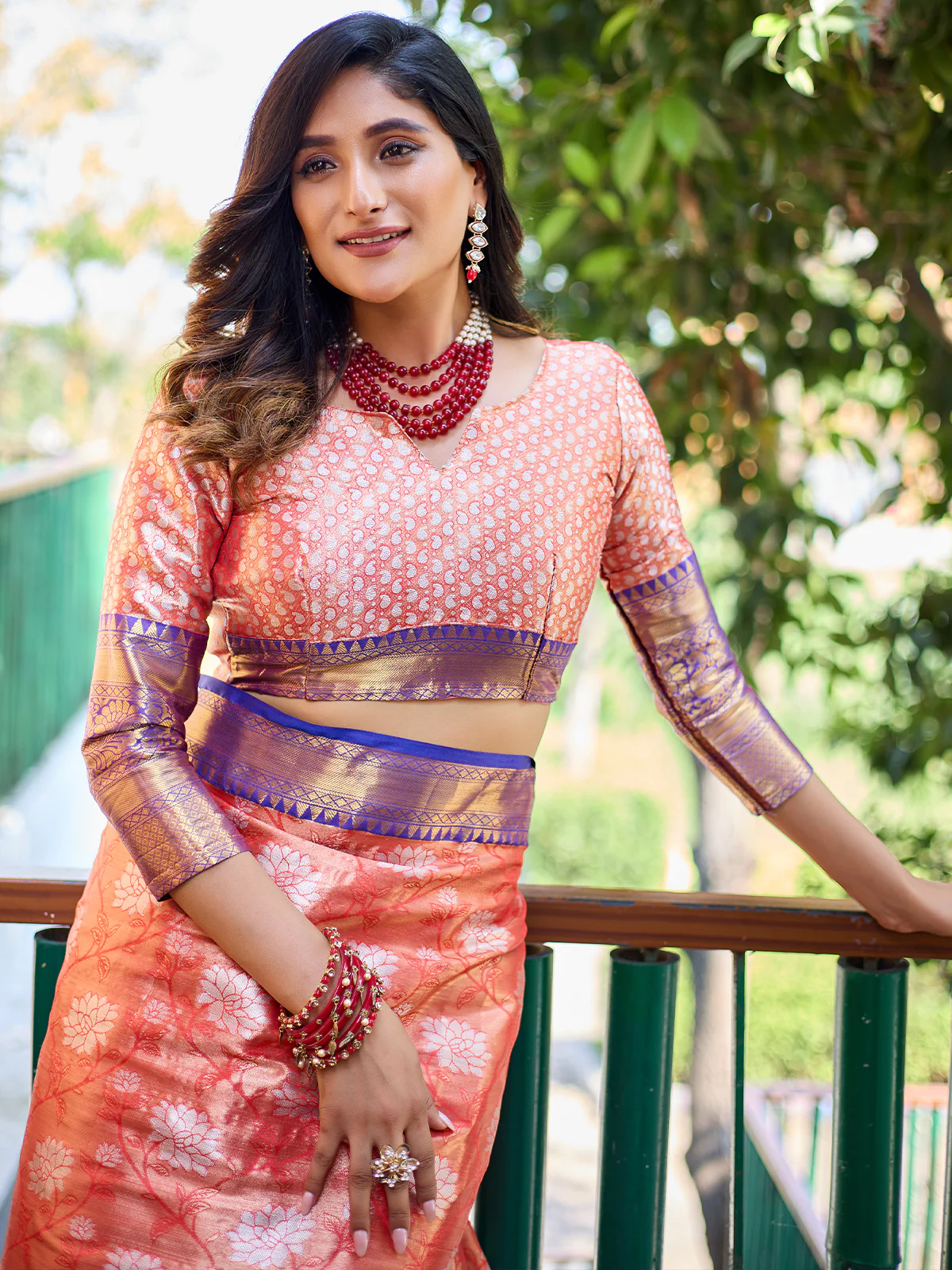 Odette Peach Silk Saree with unstitched Blouse For Women - Image 4