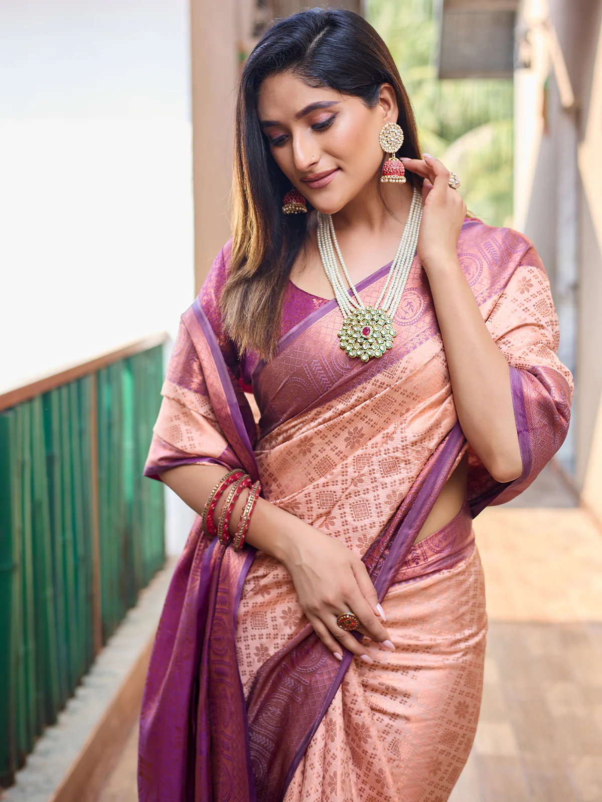 Odette Women's Peach Silk  Saree with unstitched Blouse - Image 4