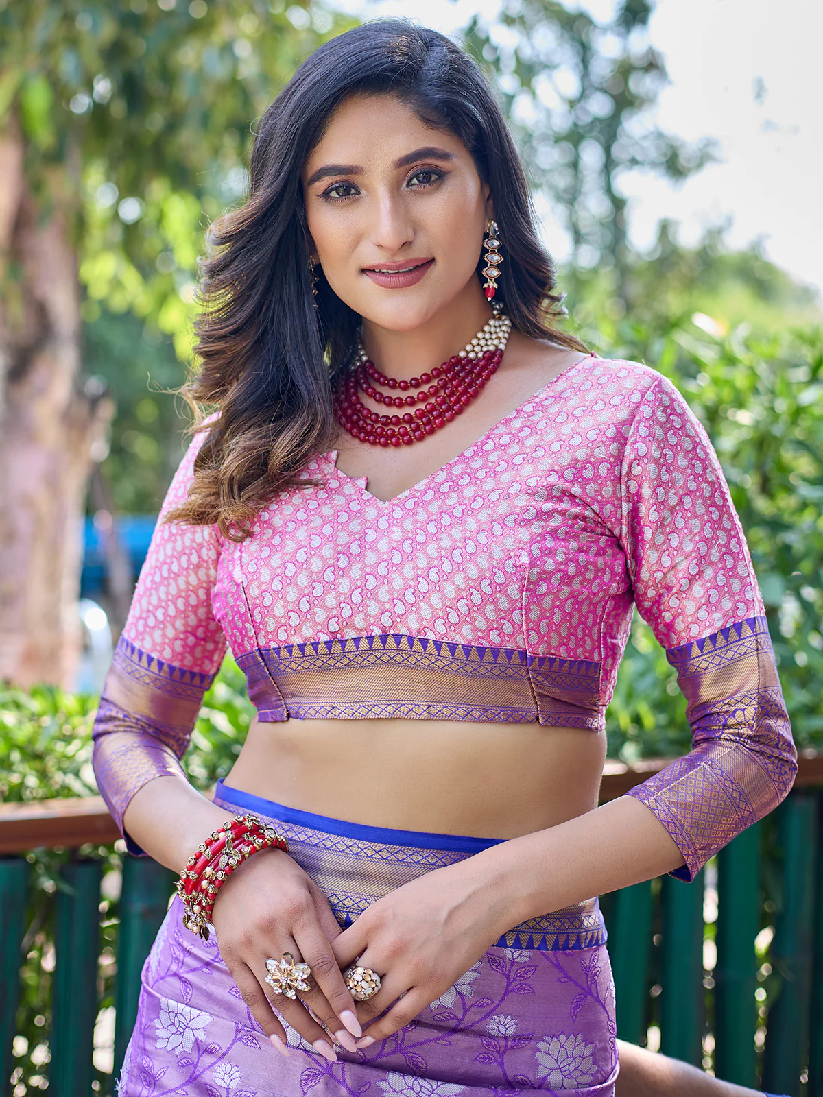 Odette Purple Silk Saree with unstitched Blouse For Women - Image 3