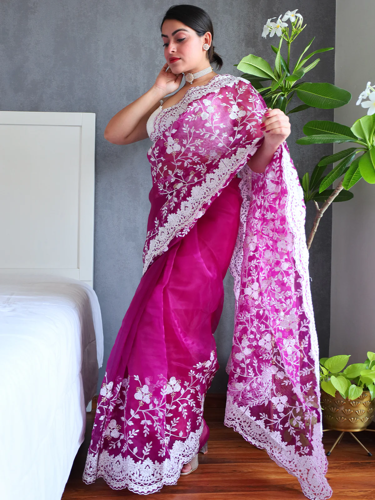 Odette Purple Organza Saree with unstitched Blouse For Women - Image 3