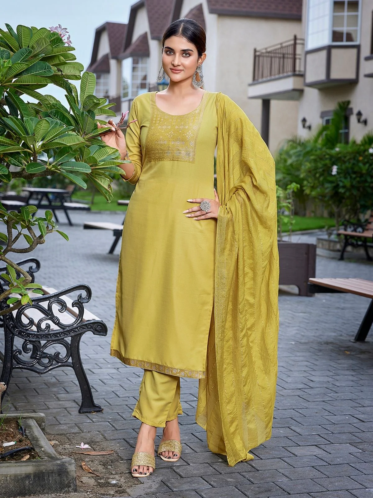 Odette Yellow Cotton Blend Solid Stiched Kurta Set For Women