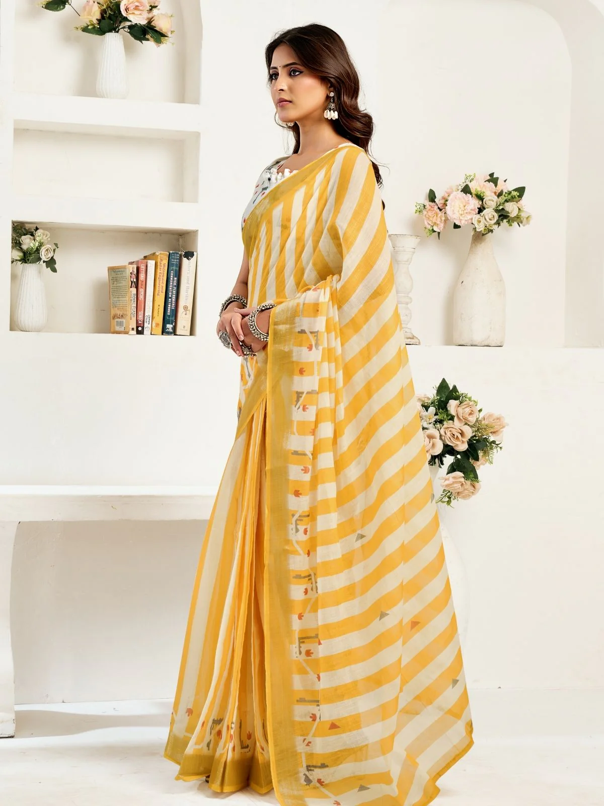 Odette Yellow Cotton Linen Zari Work Saree For Women - Image 3