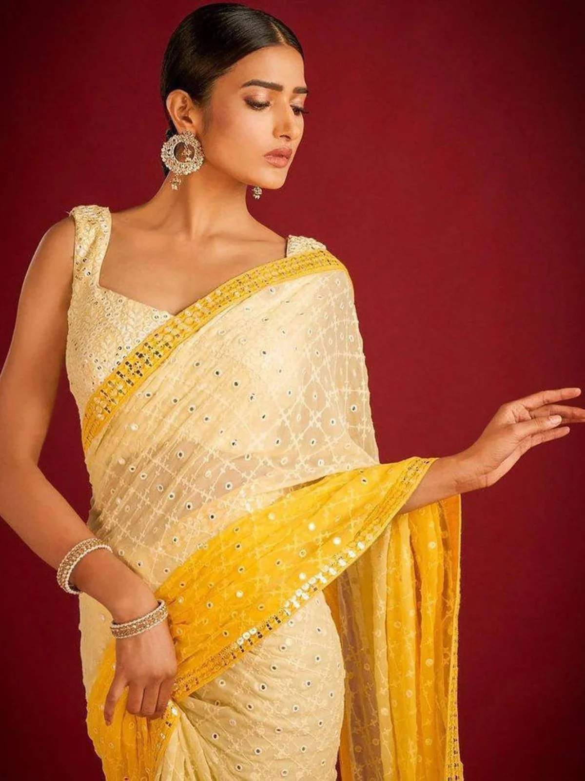 Odette Yellow Embroidered Georgette Saree With unstitched Blouse For Women - Image 2