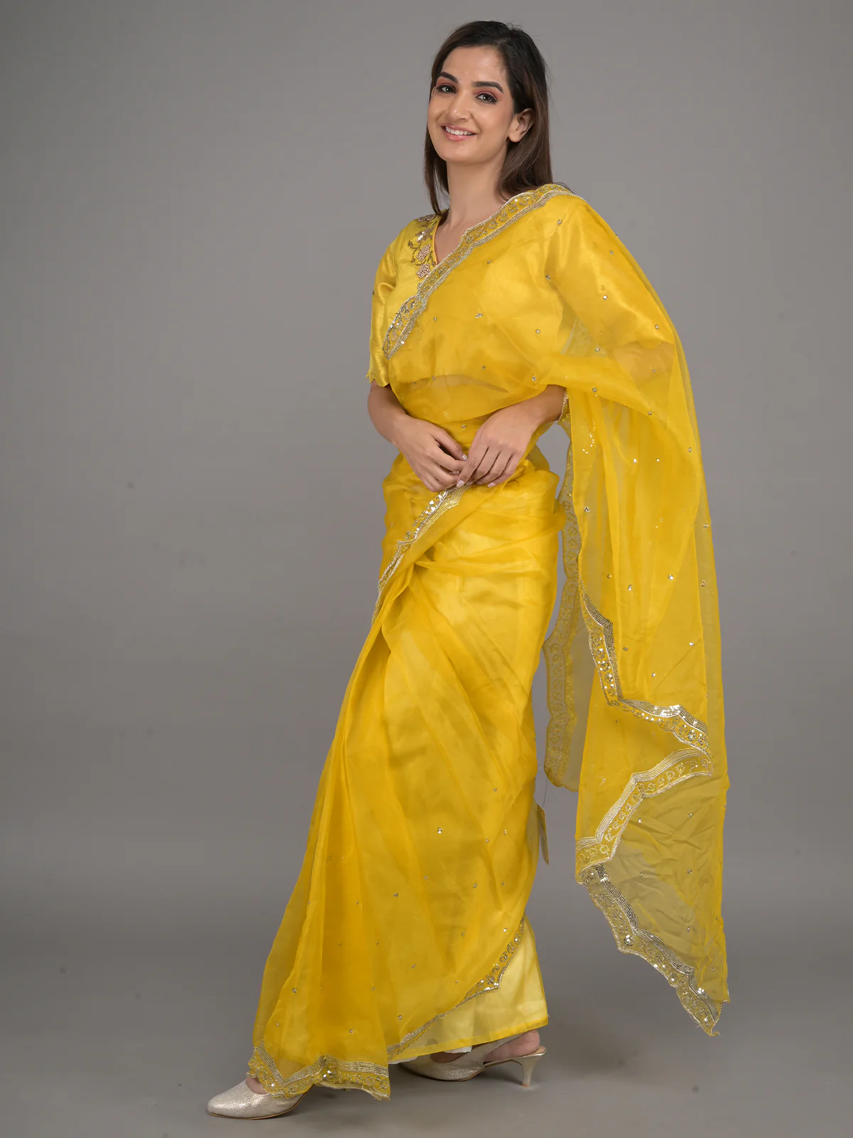 Odette Yellow Embroidered Organza Saree with Unstitched Blouse for Women - Image 2