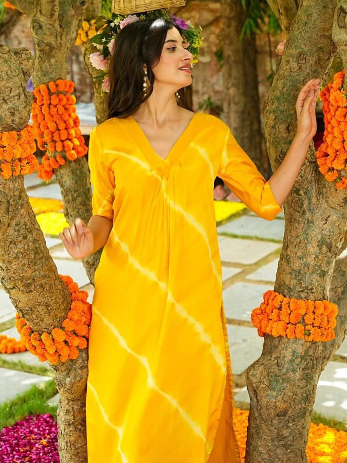 Odette Yellow Printed Cotton Stitched Kurta Set For Women - Image 3