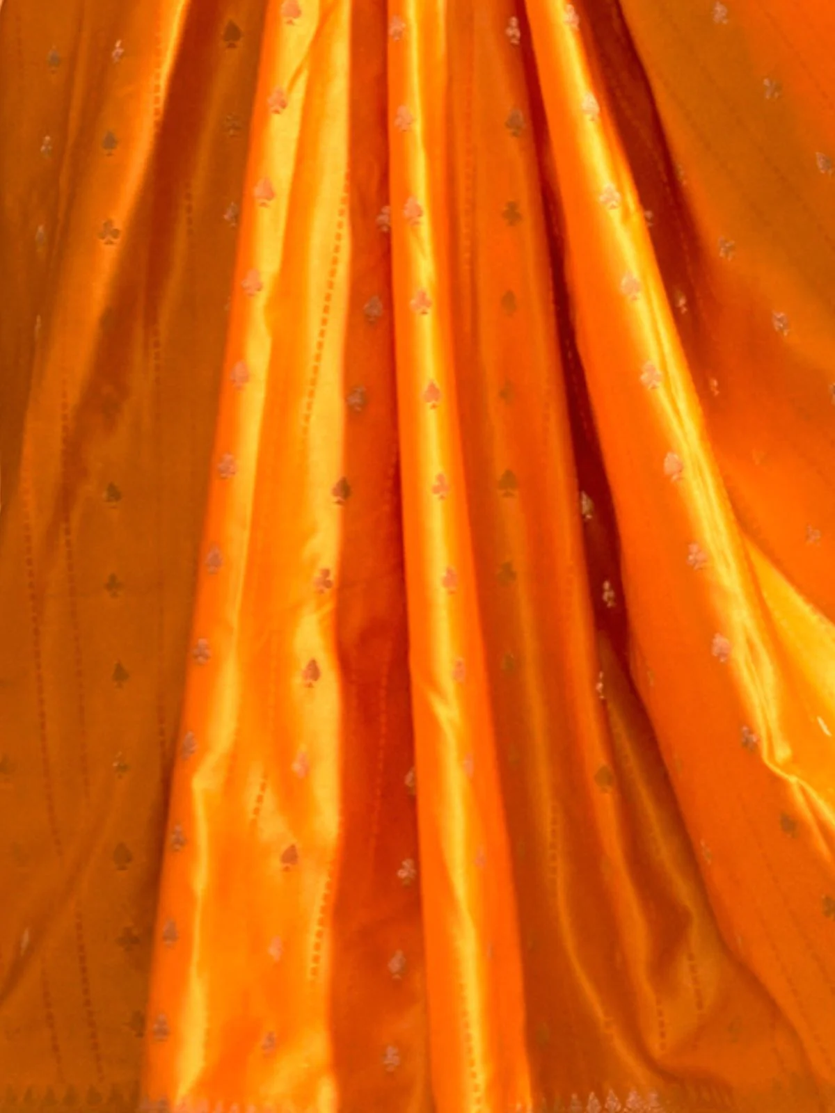 Odette Yellow Satin Woven Saree With Unstitched Blouse For Women - Image 3