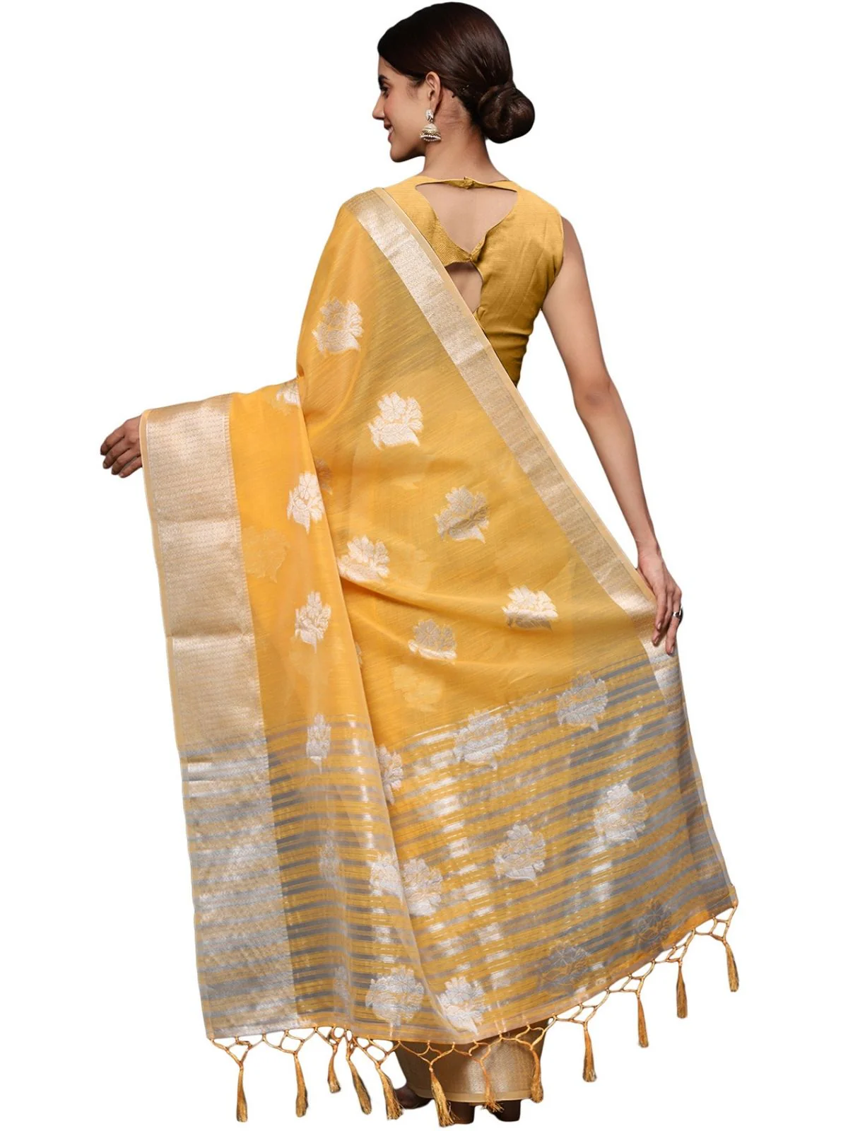 Odette Yellow Silk Blend Embellished Saree For Women - Image 3