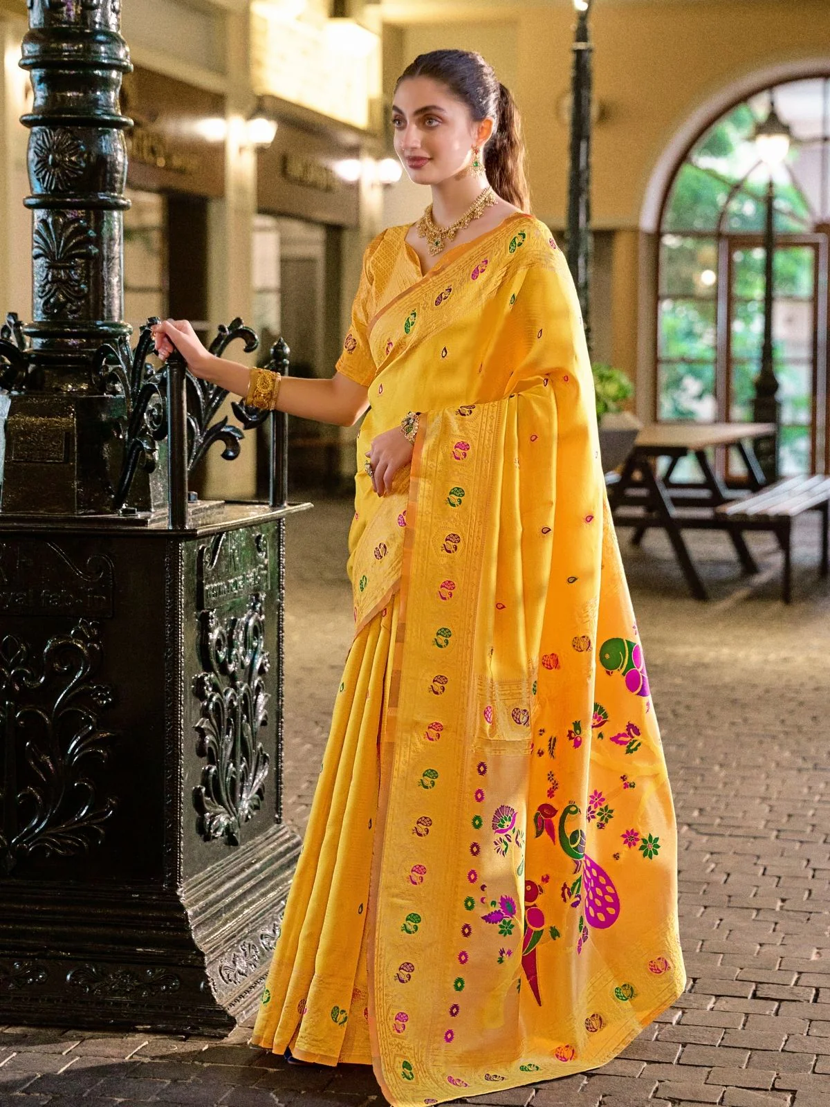 Odette Yellow Silk Woven Paithani Saree For Women - Image 2