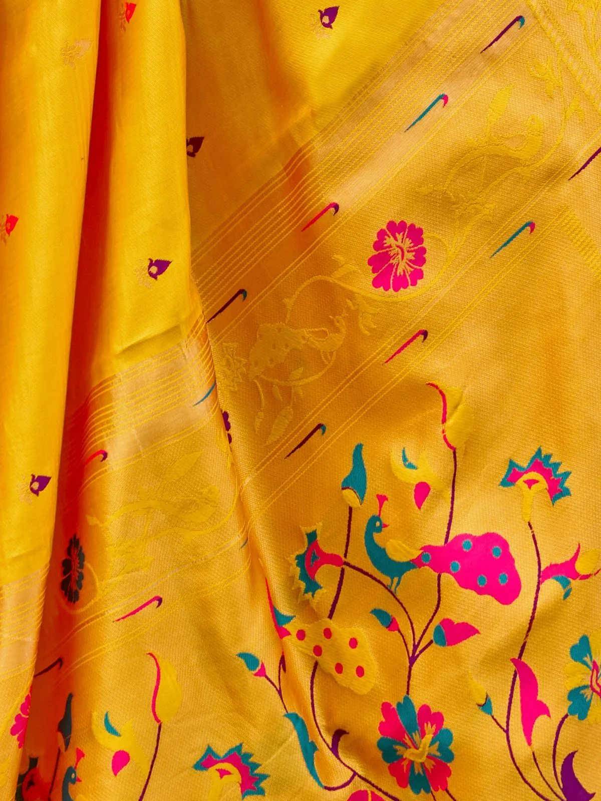 Odette Yellow Silk Woven Paithani Saree For Women - Image 5