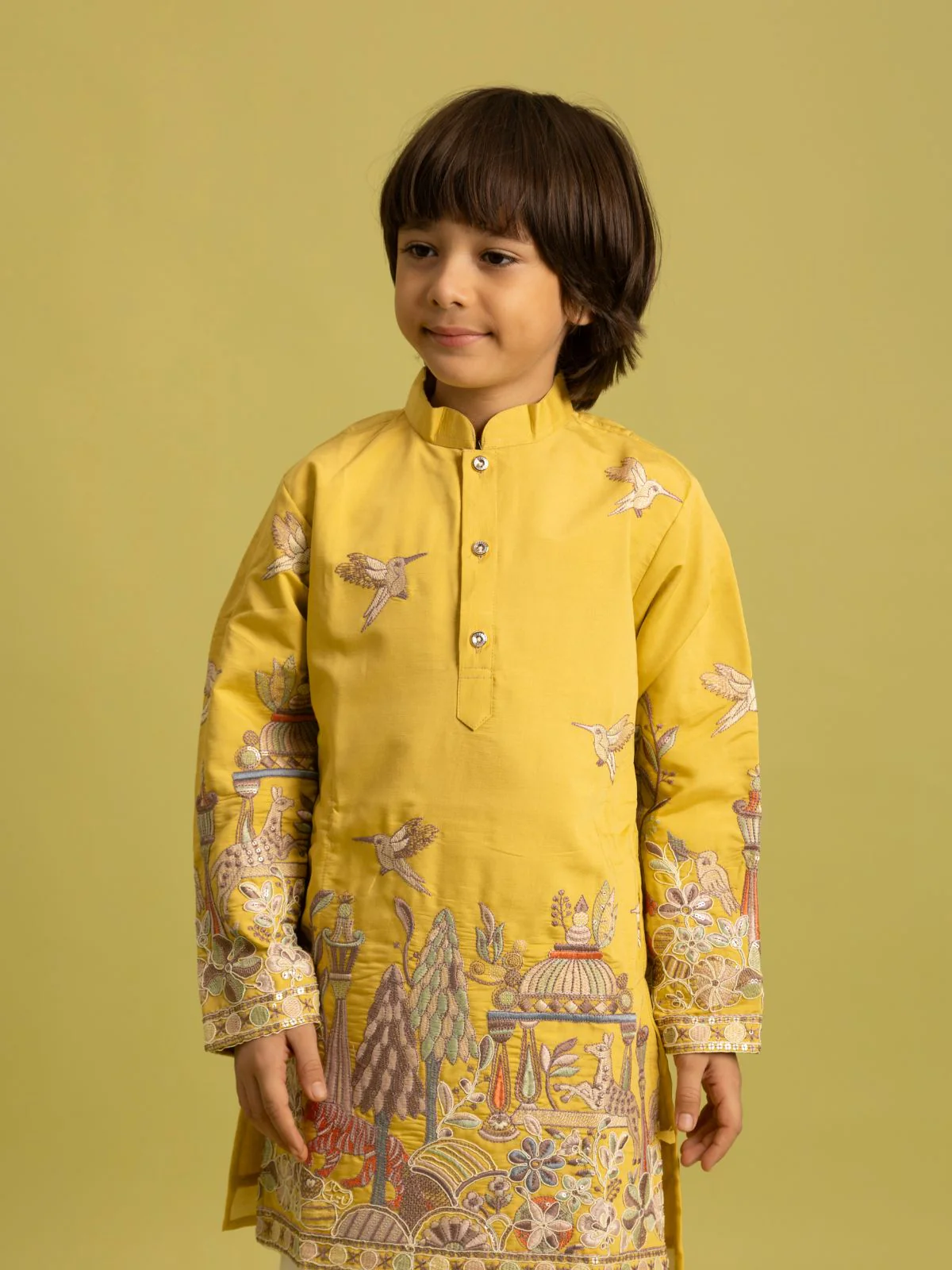 Odette Yellow Viscose Silk Embroidered Kurta Set For Kids - Image 4