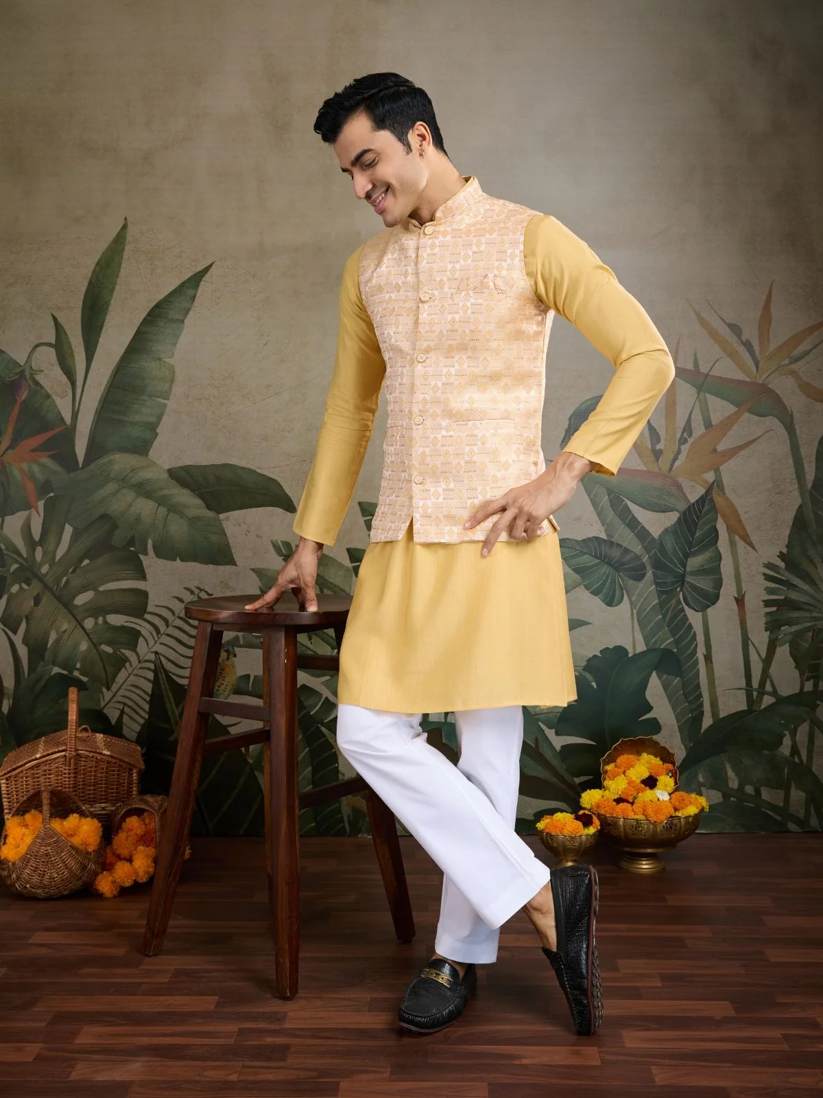 Odette Yellow Viscose Silk Woven Stitched Kurta For Men - Image 3