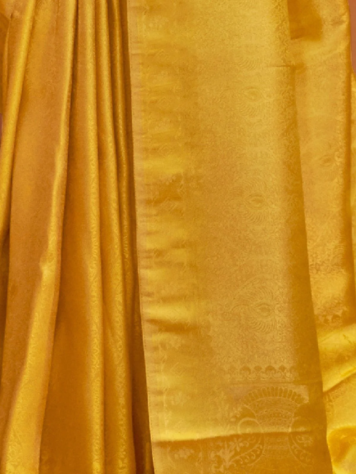 Odette Yellow Woven Design Silk Blend Saree With Unstitched Blouse For Women - Image 3