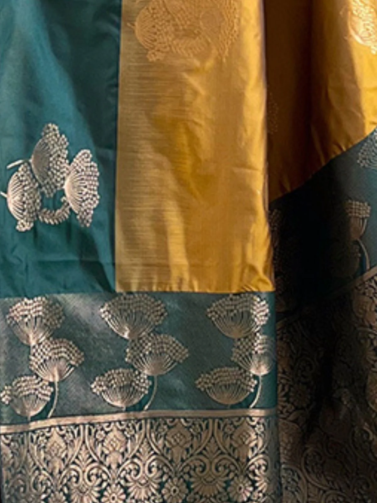 Odette Yellow Woven Design Soft Silk Saree With Unstitched Blouse For Women - Image 4