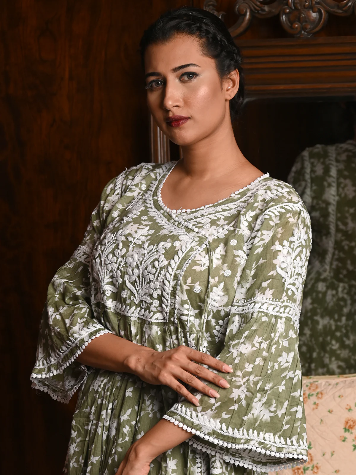 Odette Women Olive Green Cotton Printed Chikankari Embroidered Stitched Kurta With Pockets - Image 2
