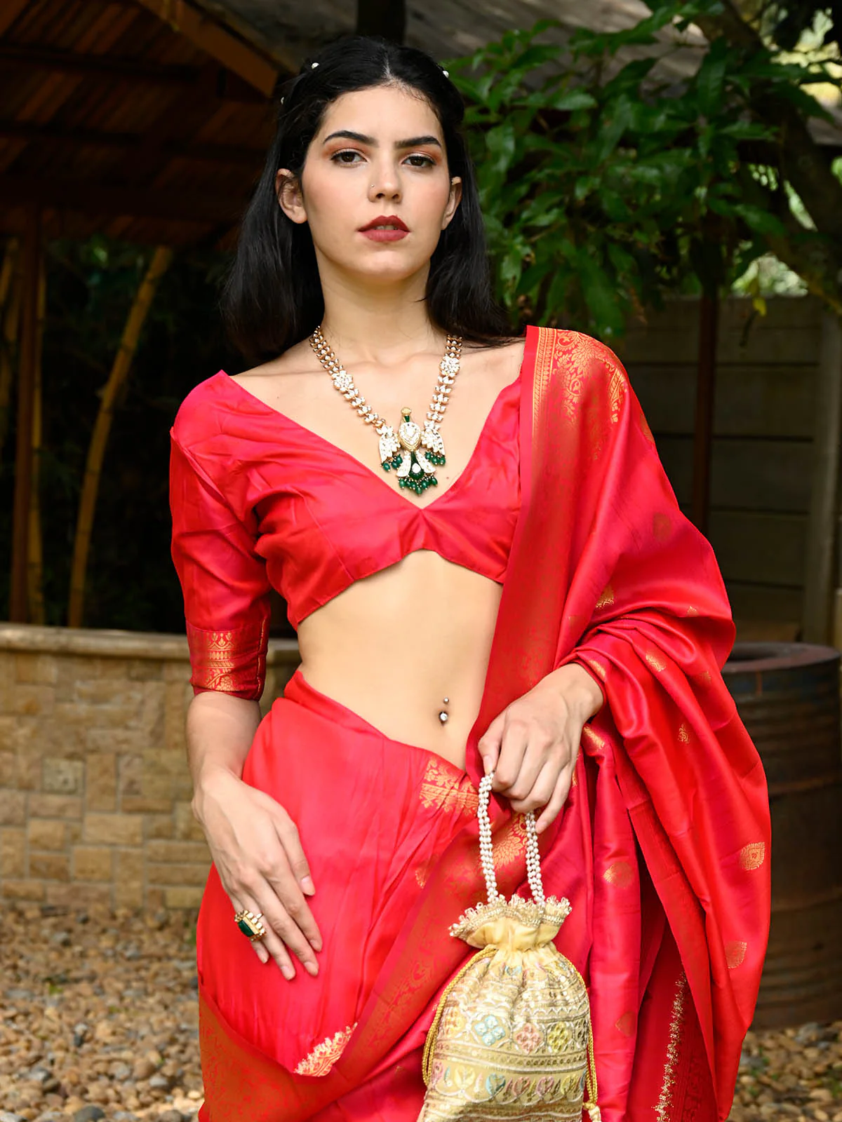Odette Women Red Silk Woven Saree With Unstitched Blouse - Image 2