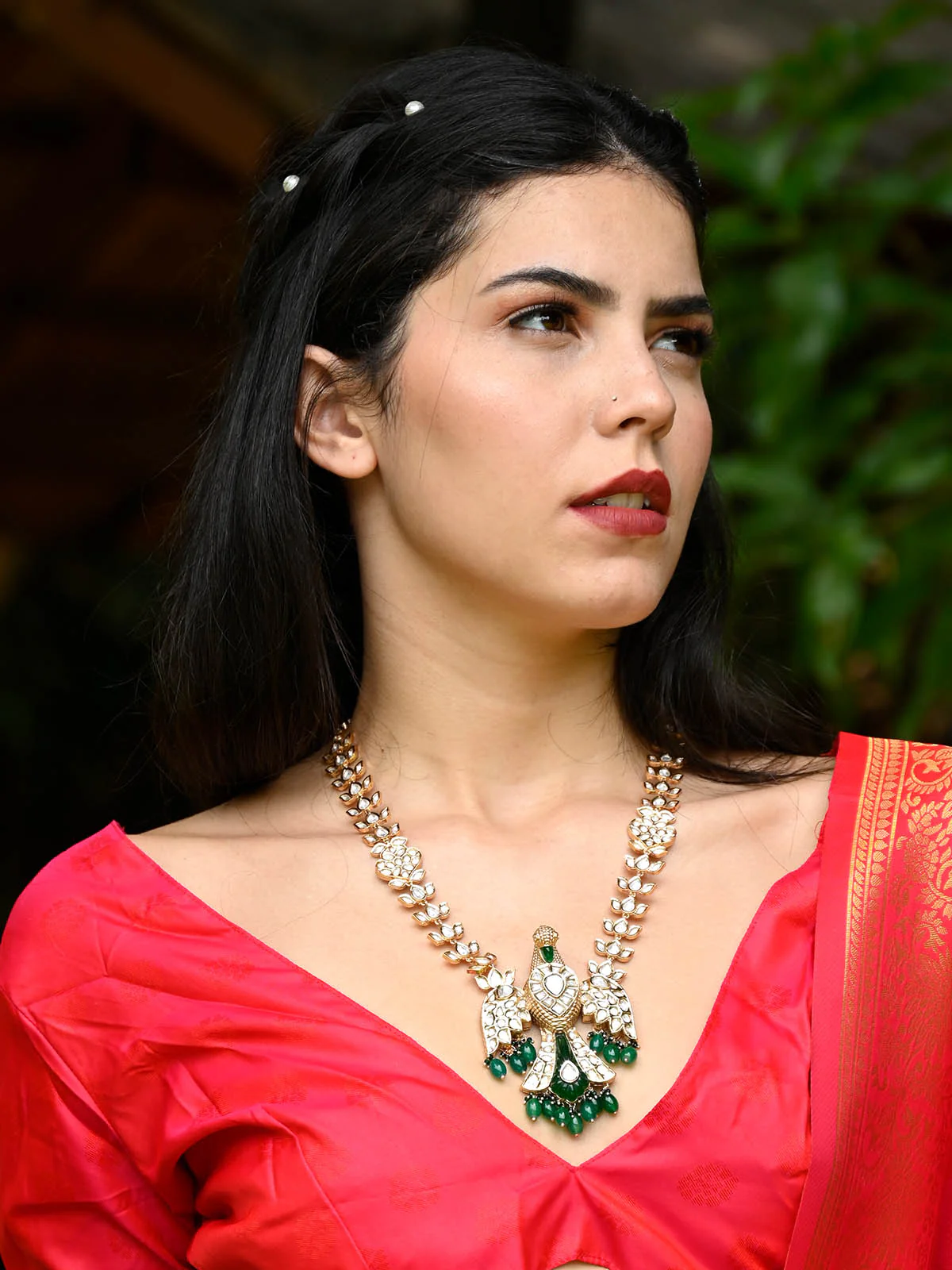 Odette Women Red Silk Woven Saree With Unstitched Blouse - Image 3