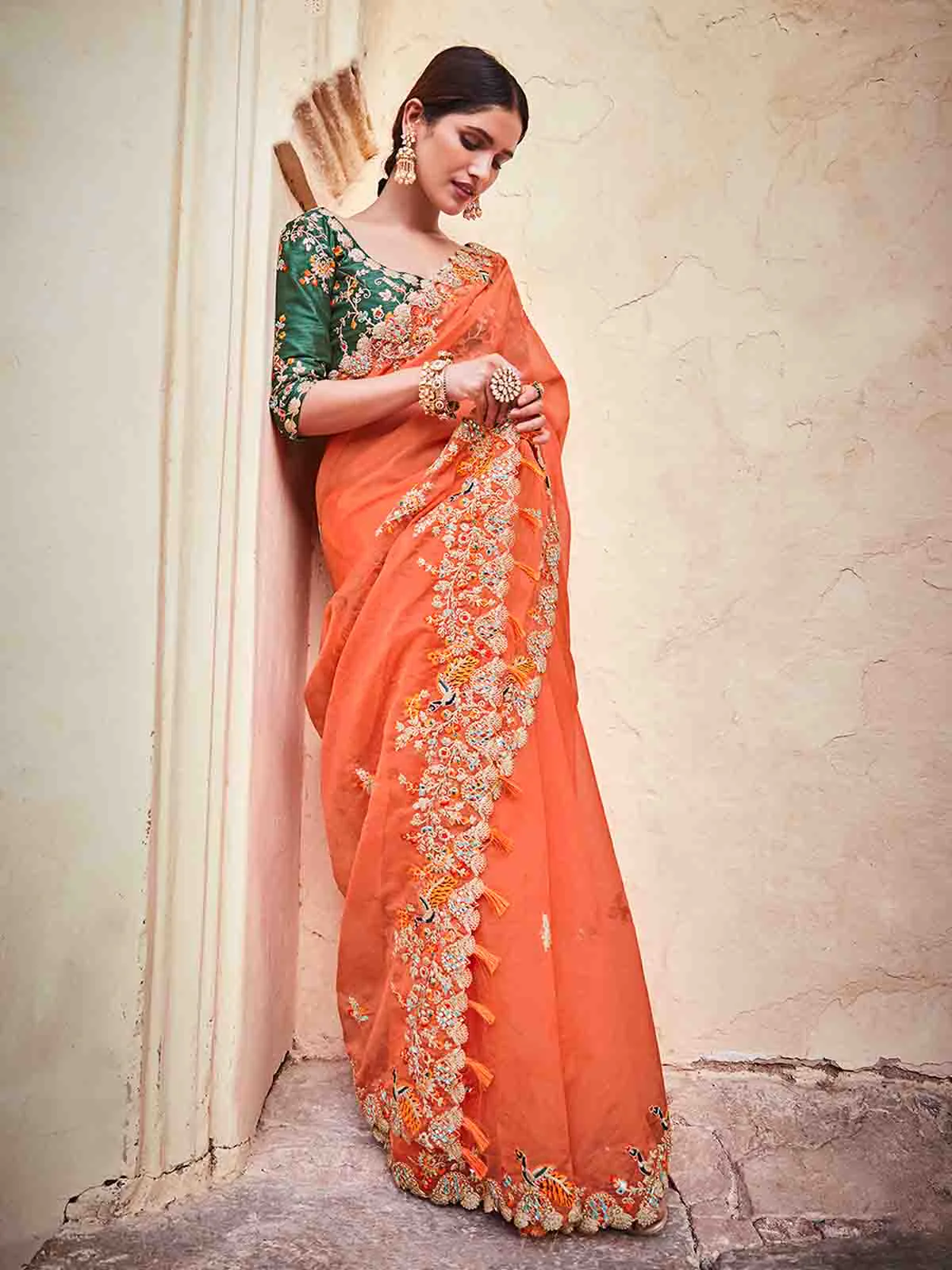 Odette Women Orange Organza Embroidered Saree With Unstitched Blouse - Image 2
