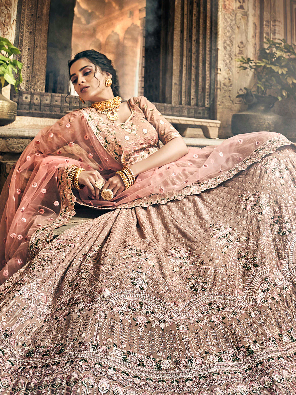 Odette Women Peach Georgette Semi Stitched Lehenga With Unstitched Blouse - Image 5