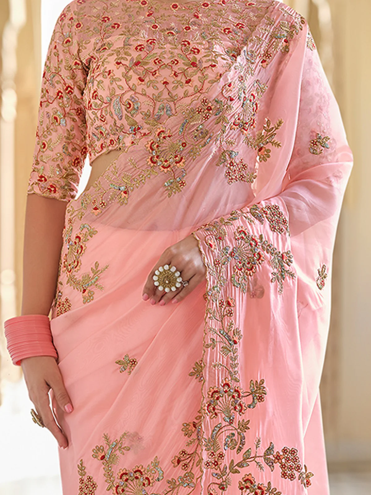 Odette Women Peach Organza Embroidered Saree With Unstitched Blouse - Image 3