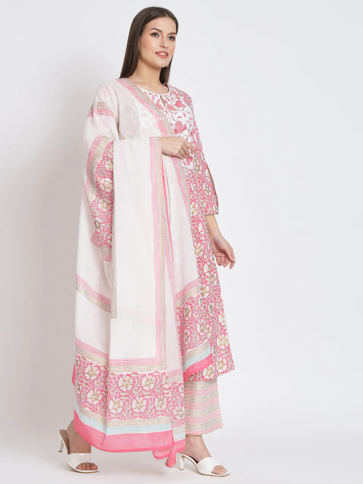 Odette Women Pink Cotton Floral Printed Stitched Kurta Set - Image 2