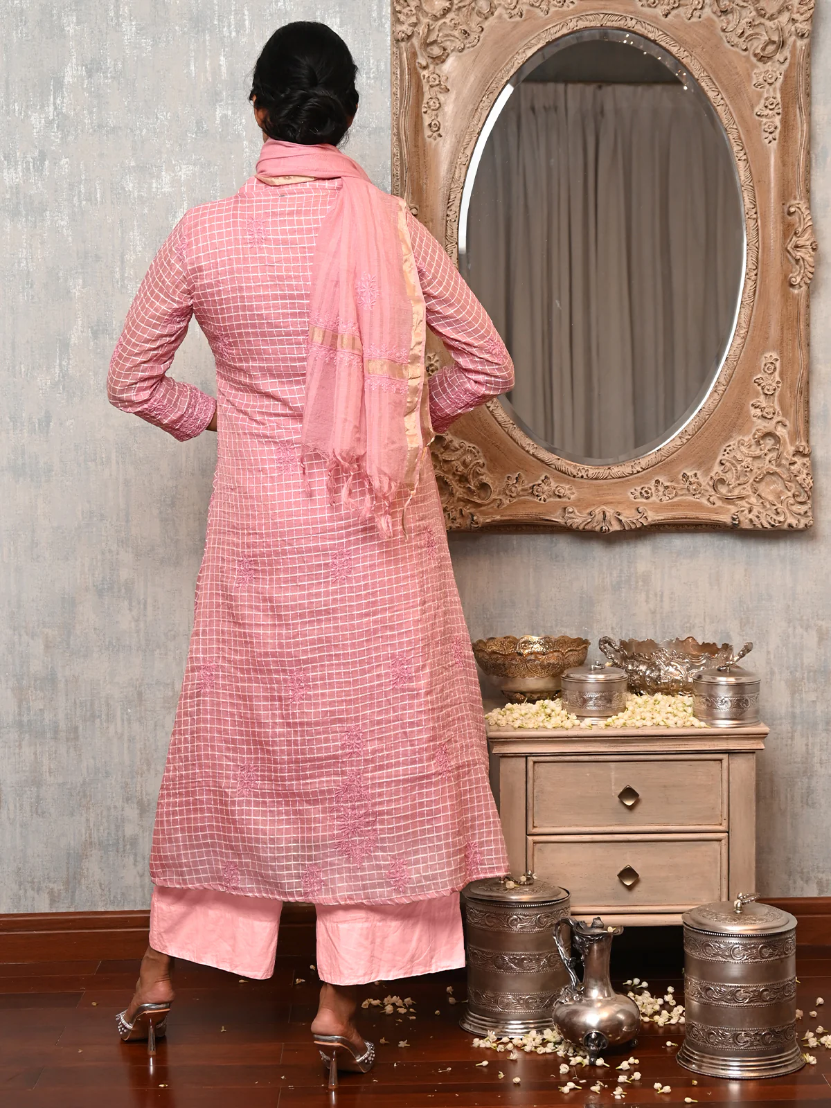Odette Women Pink Shimmer Voile Chikankari Embroidered Unstitched Kurta Set - Image 3