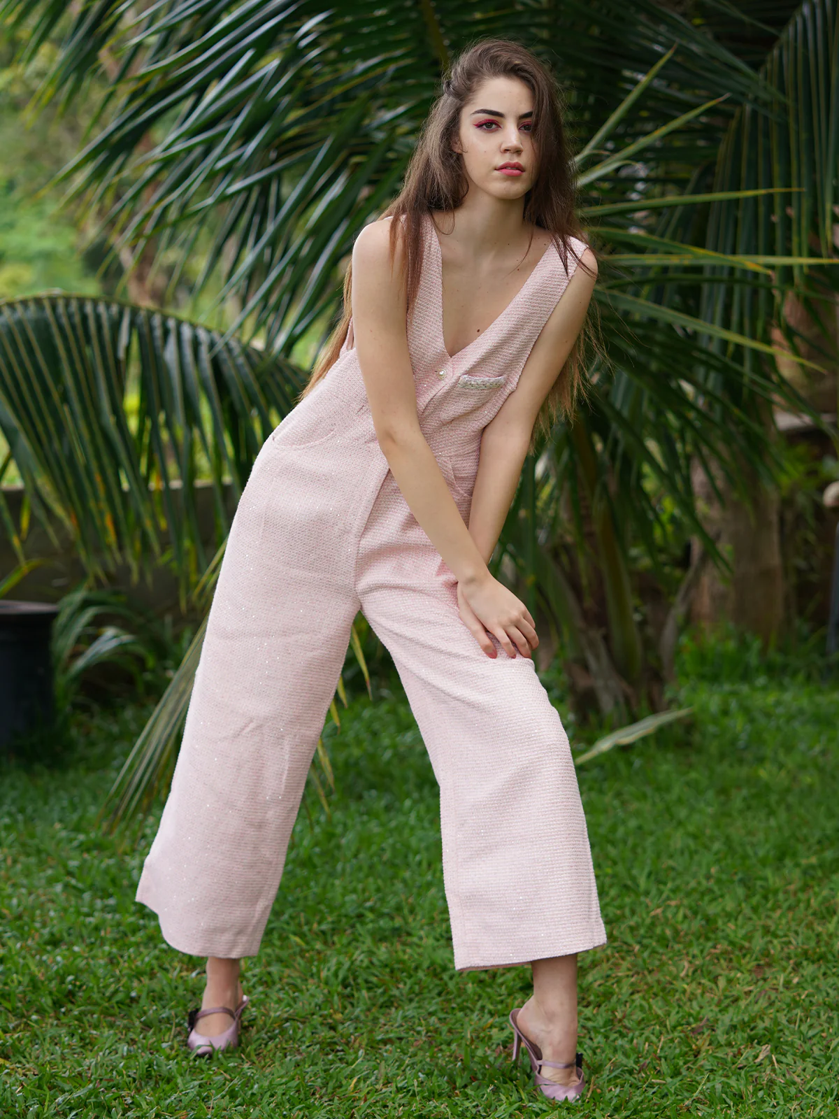 Odette Women Pink Textured Tweed With Shimmer Jumpsuit - Image 3