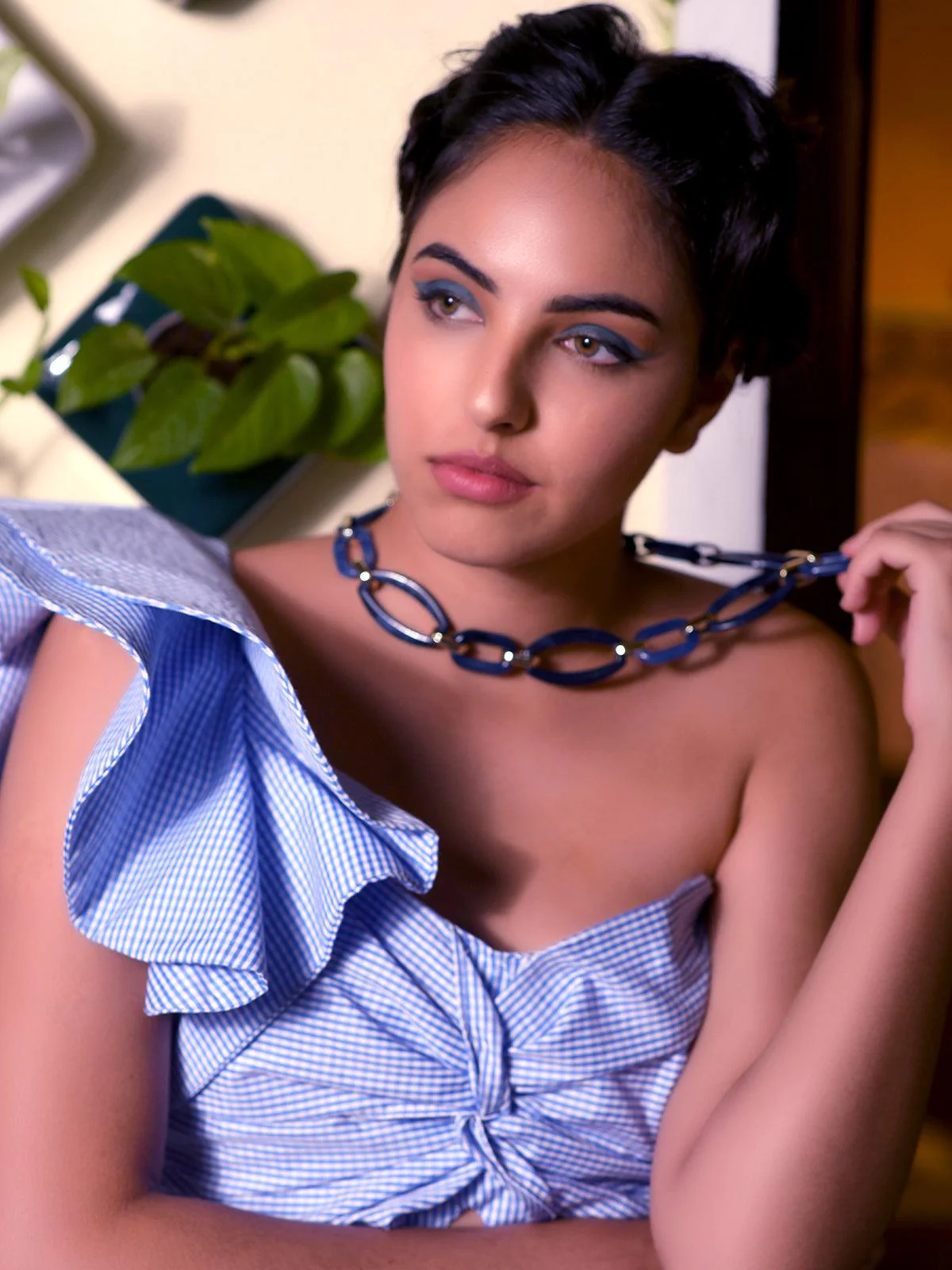 Odette Women Pliant Blue Loop Necklace