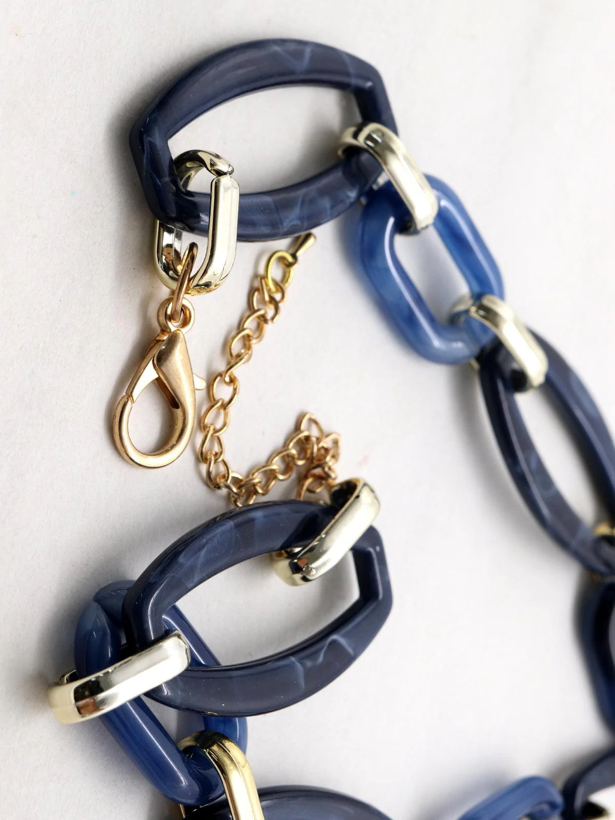 Odette Women Pliant Blue Loop Necklace - Image 5